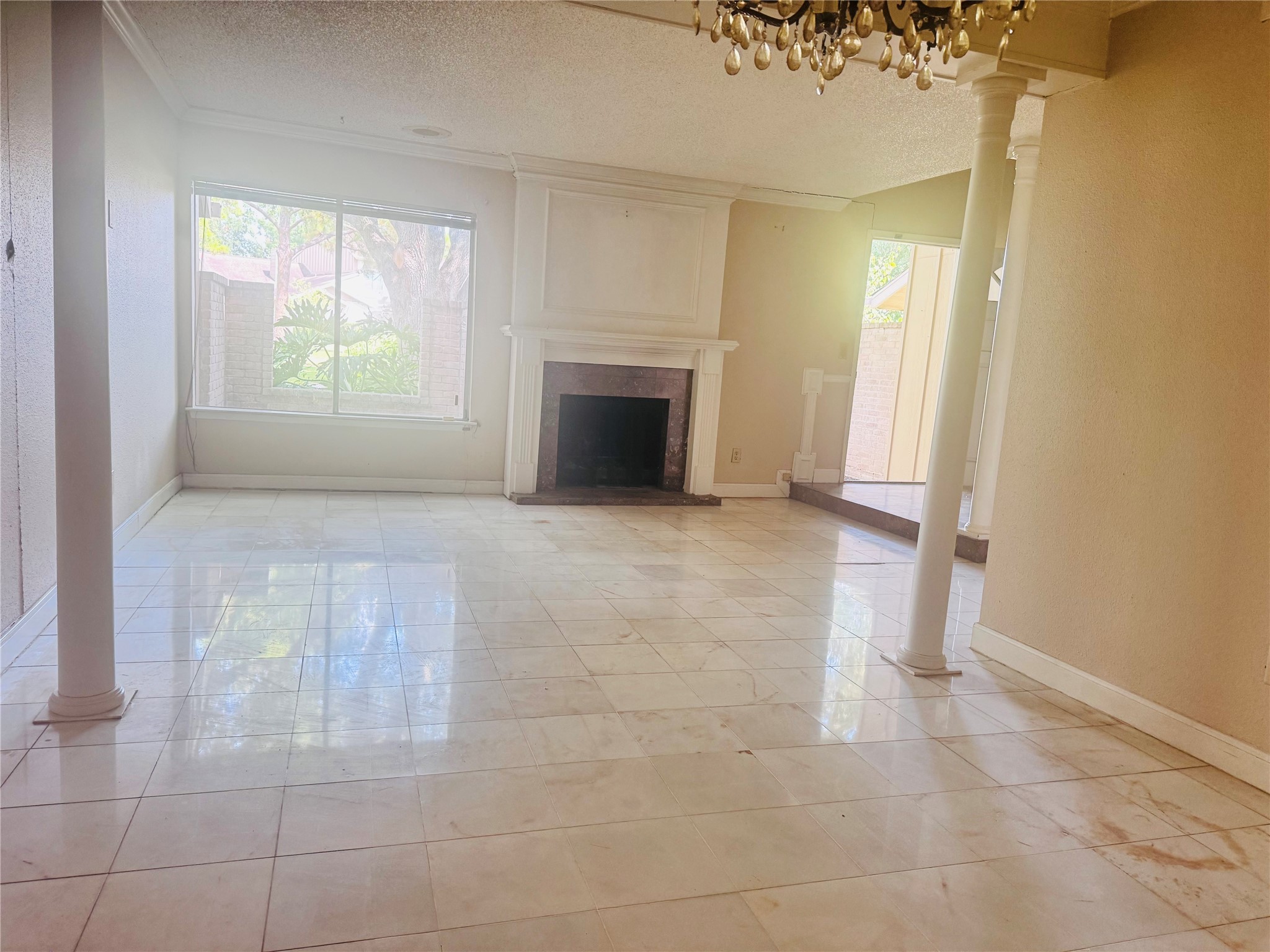 11663 Village Place Drive Property Photo 4