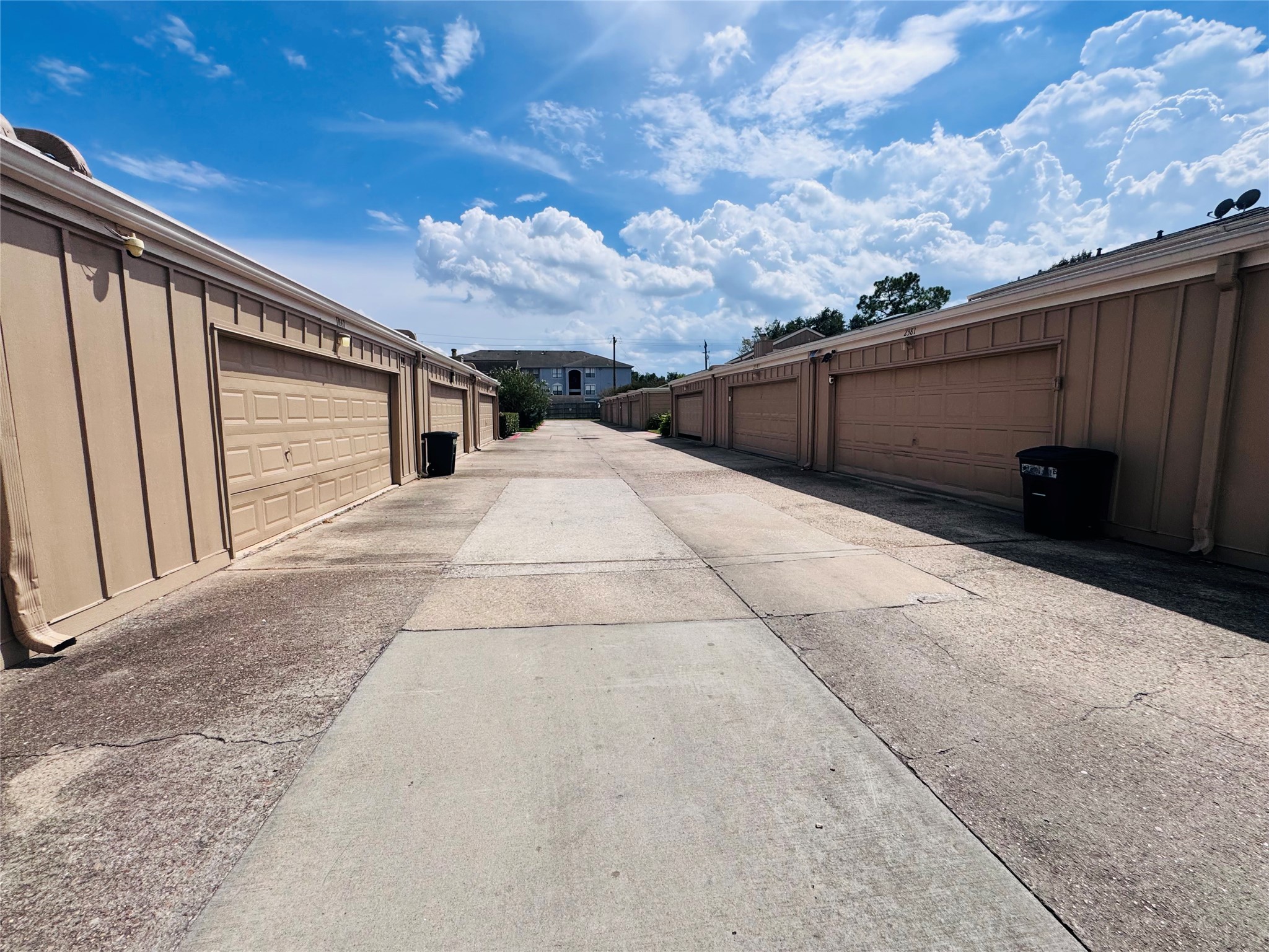 11663 Village Place Drive Property Photo 13