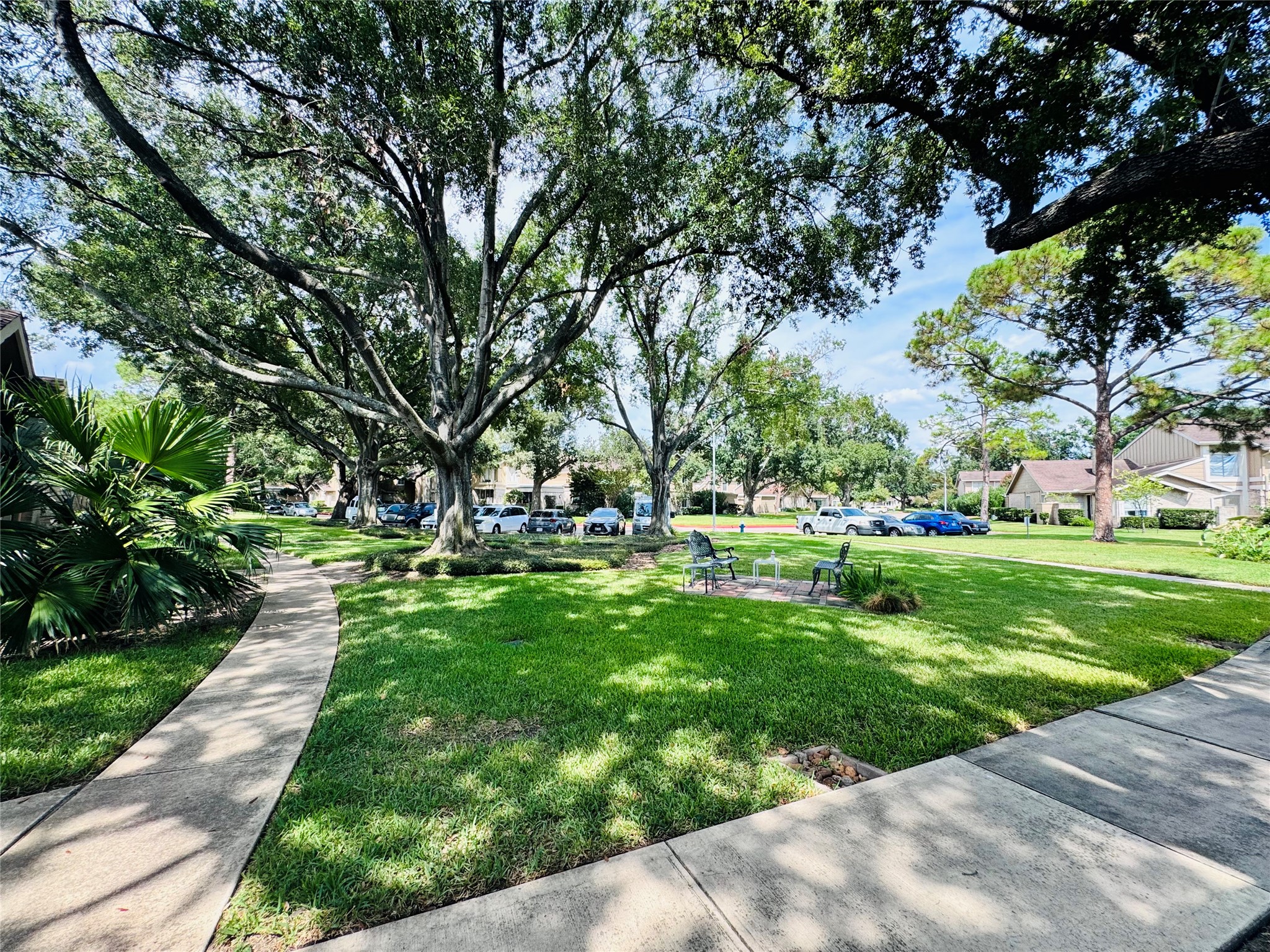 11663 Village Place Drive Property Photo 15