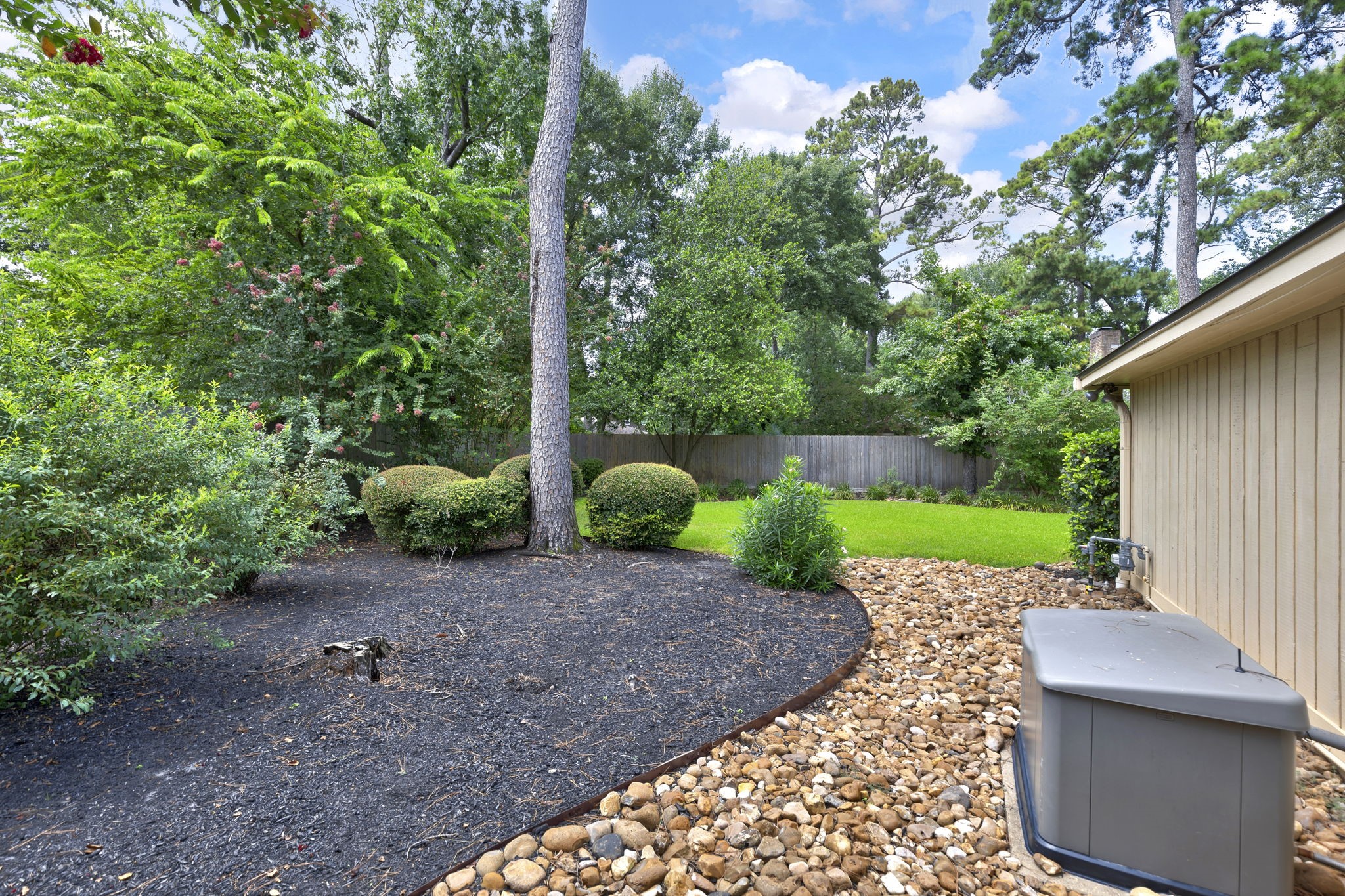 5619 Willow Walk Street Property Photo 24