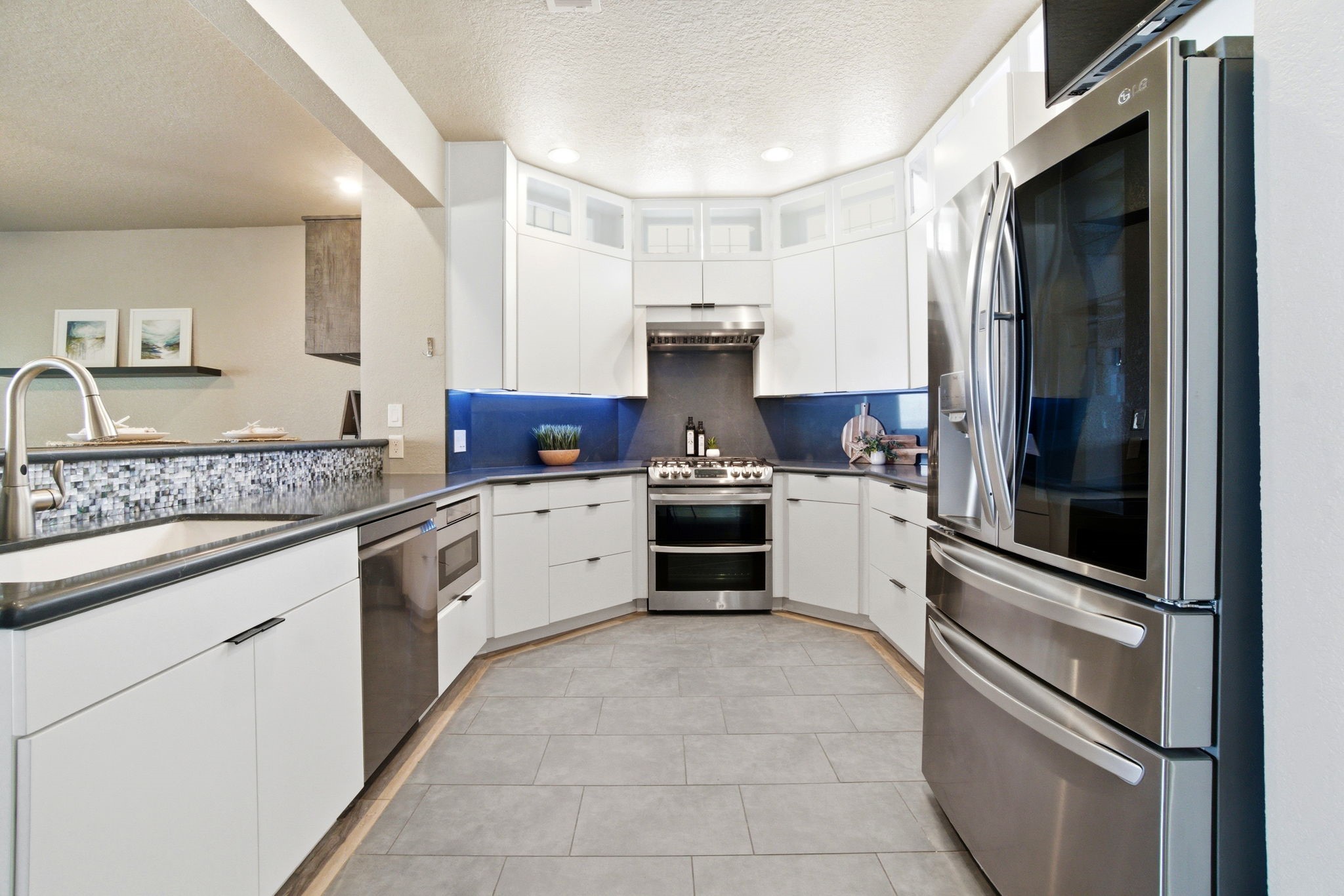 1609 Schooner Point Property Photo 8