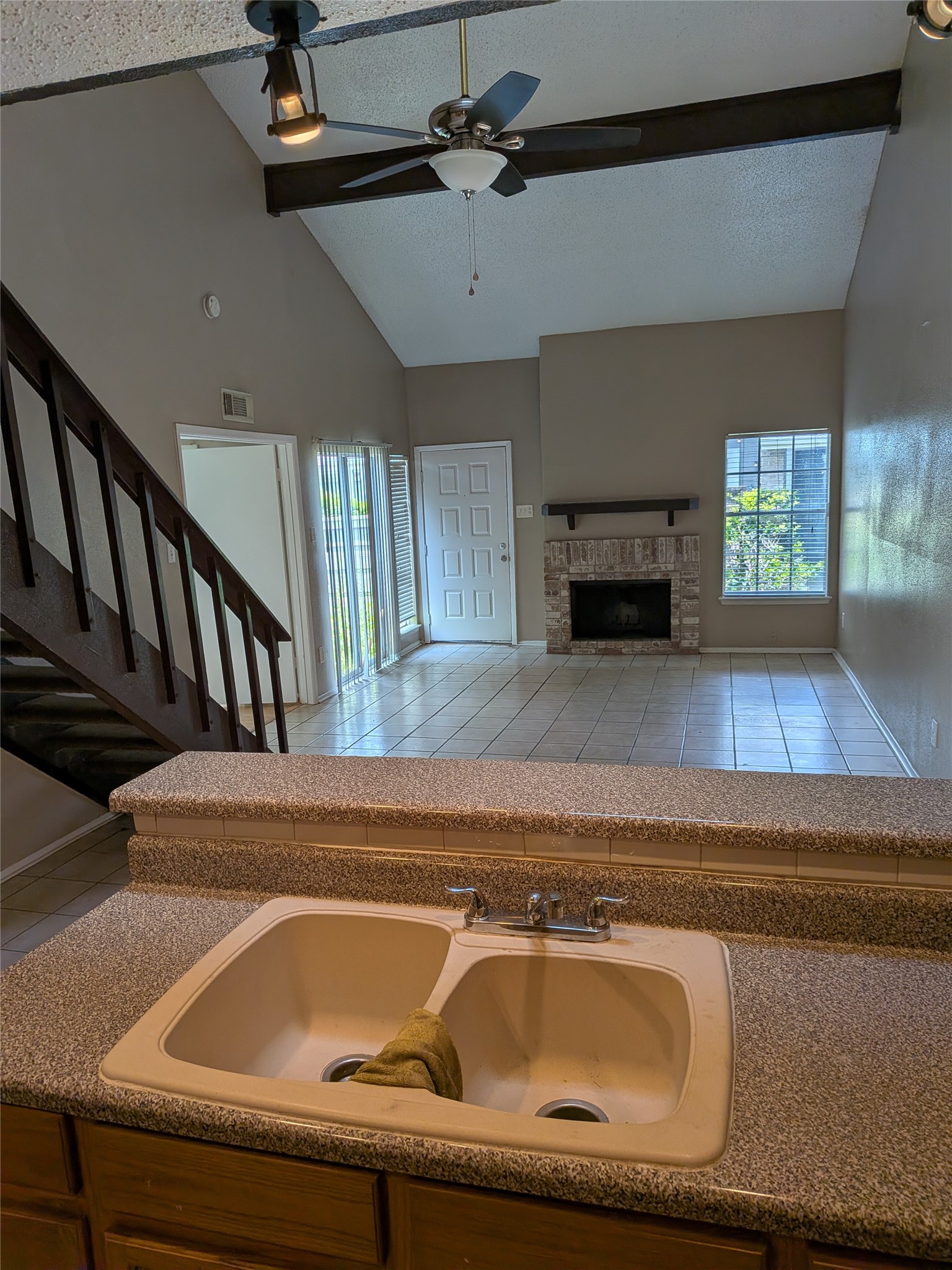 12214 Bob White Drive 122 Property Photo 9