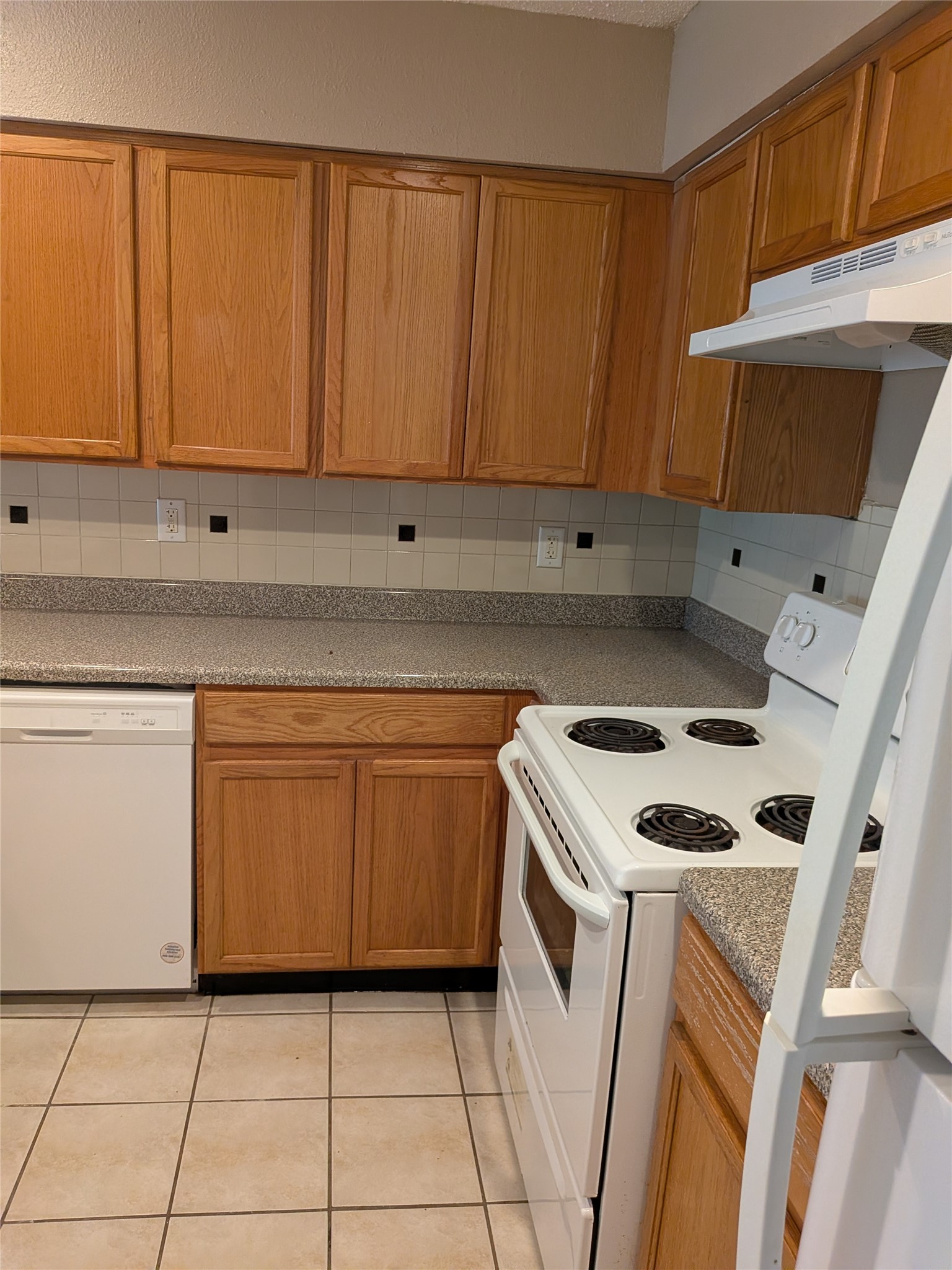 12214 Bob White Drive 122 Property Photo 14