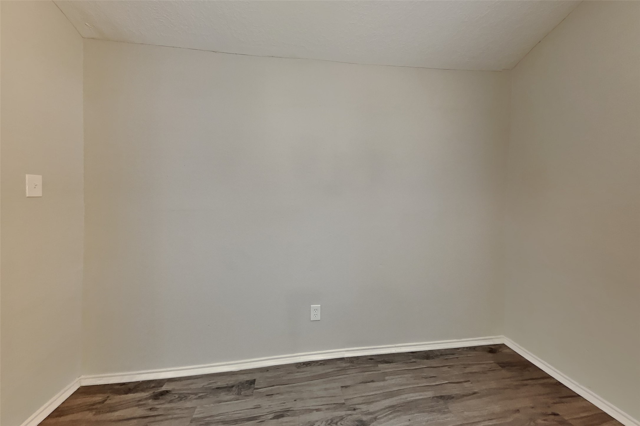 9606 Yearling Circle Property Photo 7