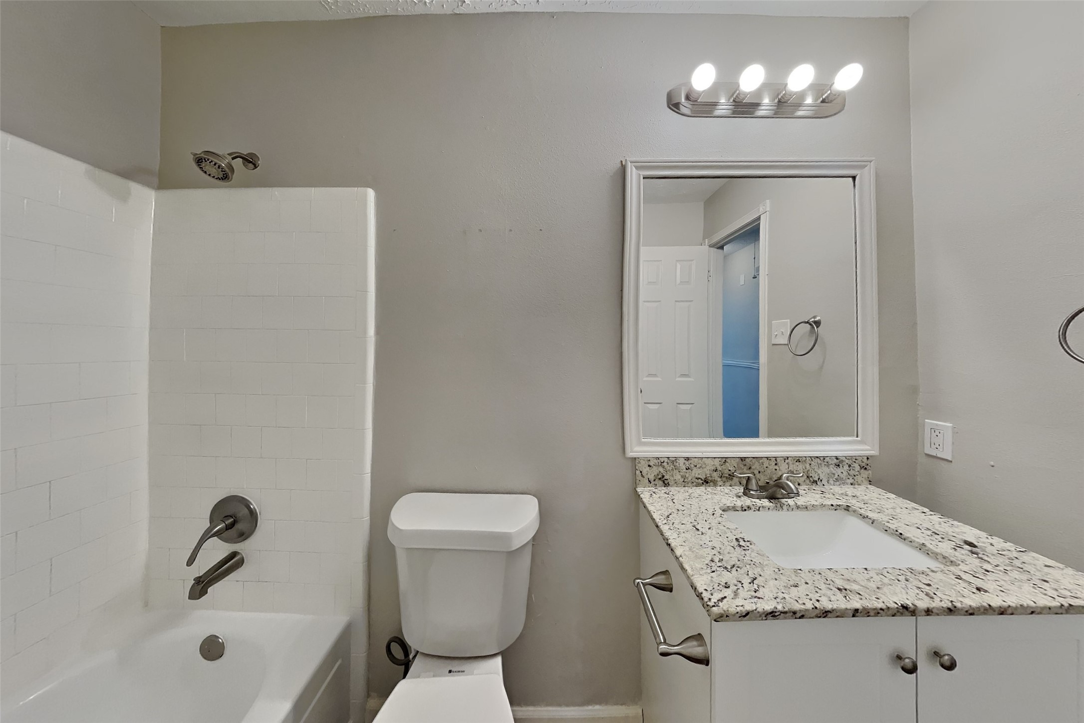 9606 Yearling Circle Property Photo 16