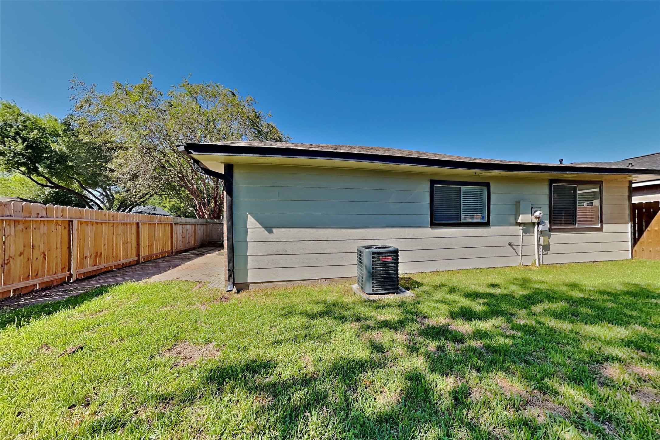 9606 Yearling Circle Property Photo 17