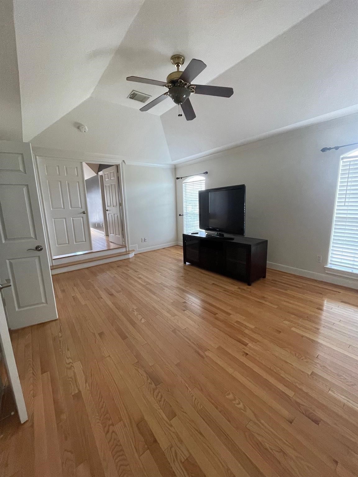 256 Westcott Street Property Photo 11
