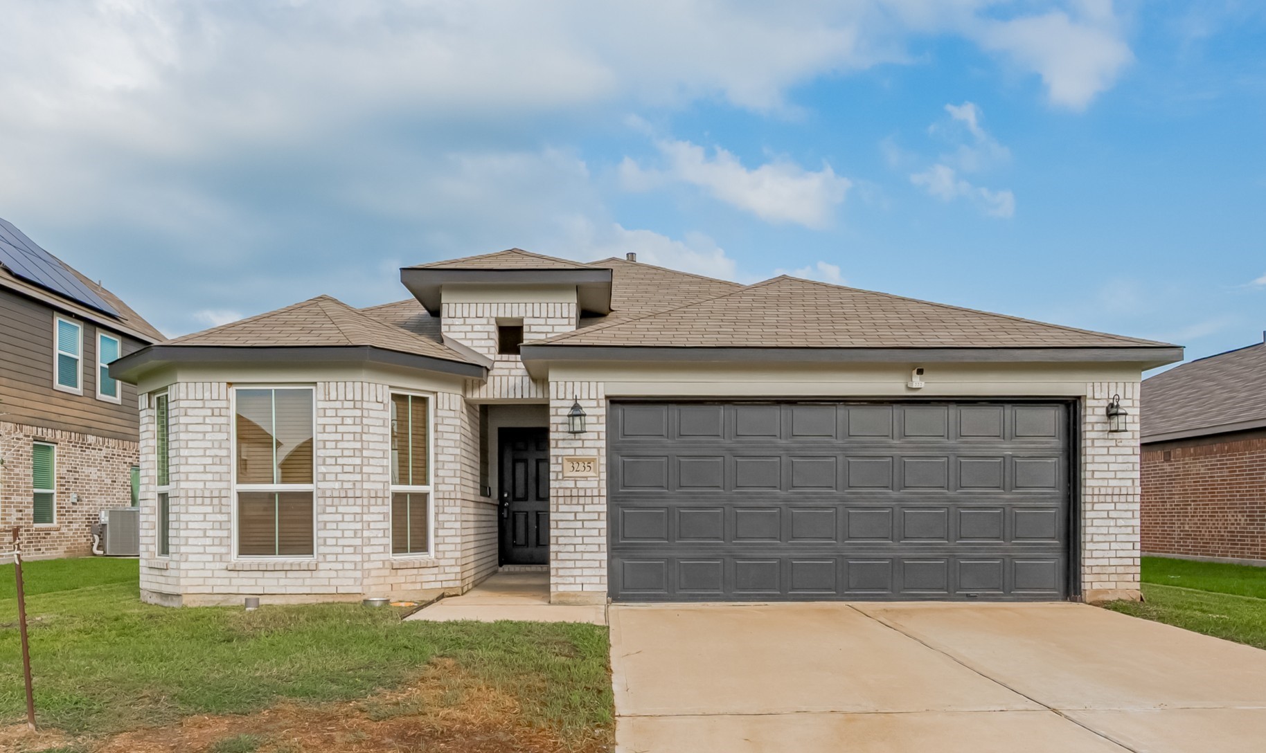 3235 Owl Hollow Drive Property Photo 1