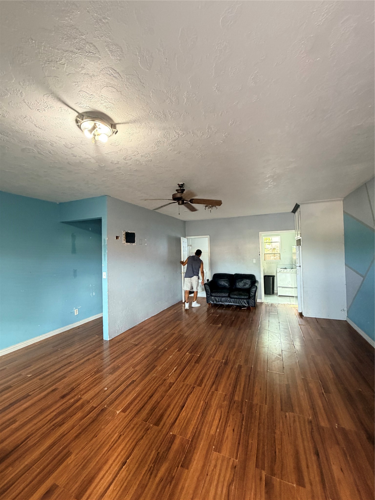 4619 Rawley Street Property Photo 5