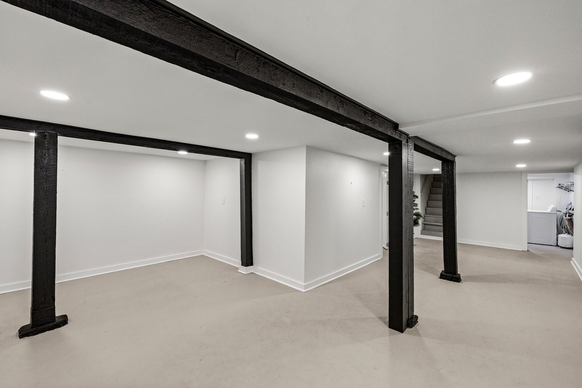 1322 24th Street Property Photo 29