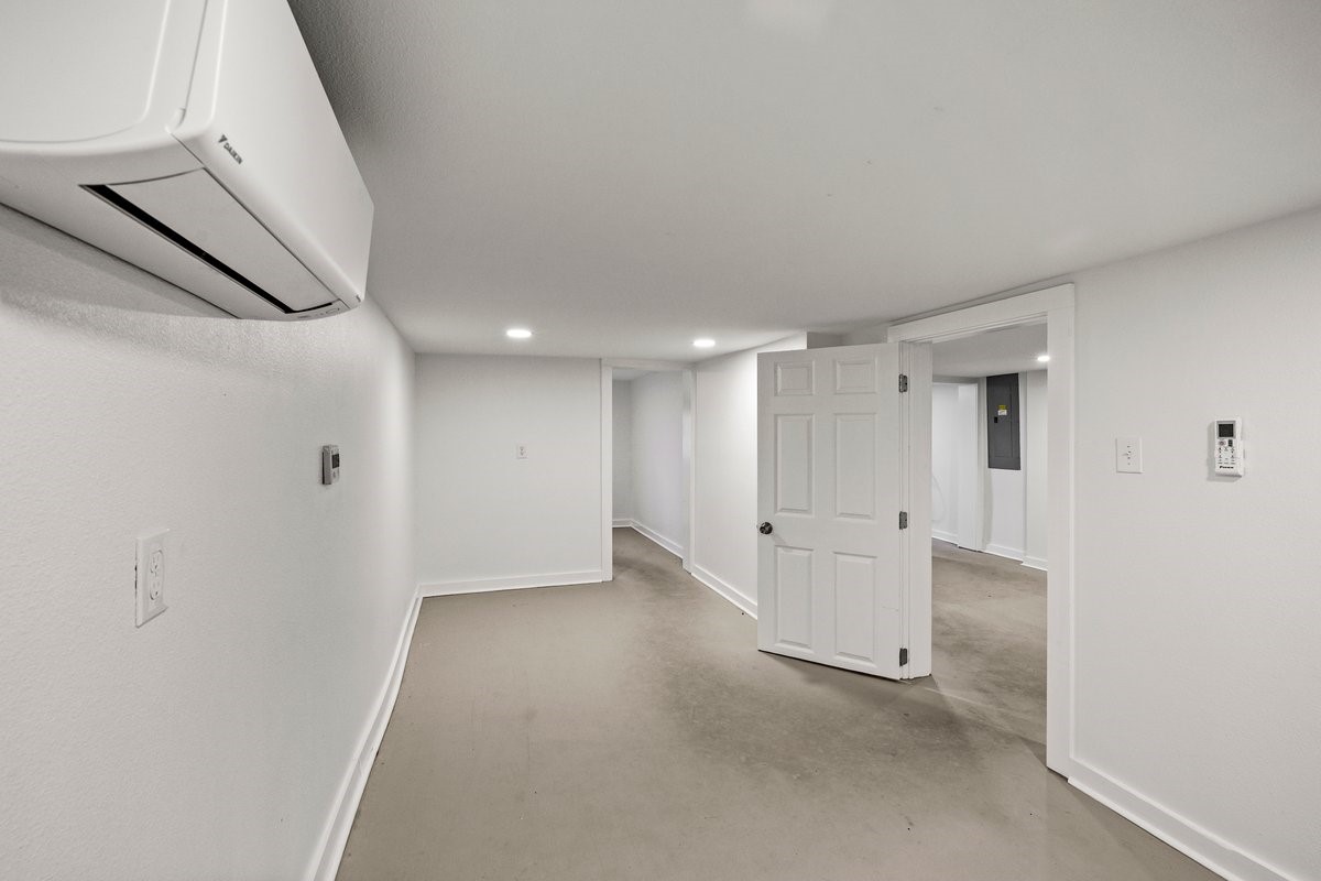 1322 24th Street Property Photo 31
