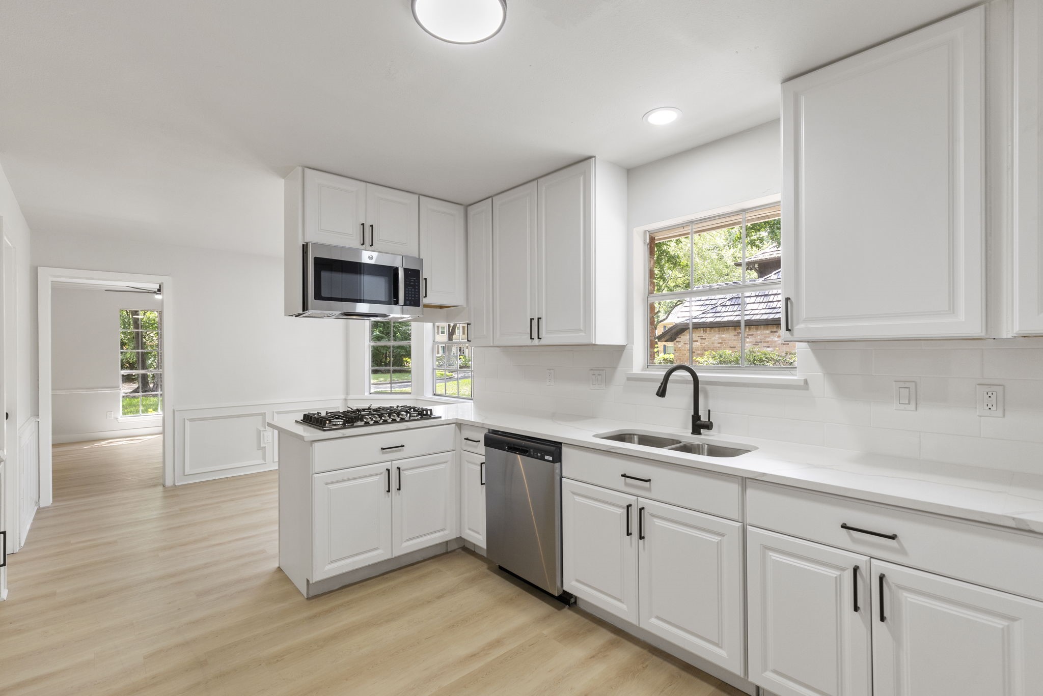 5614 Braxtonshire Court Property Photo 10