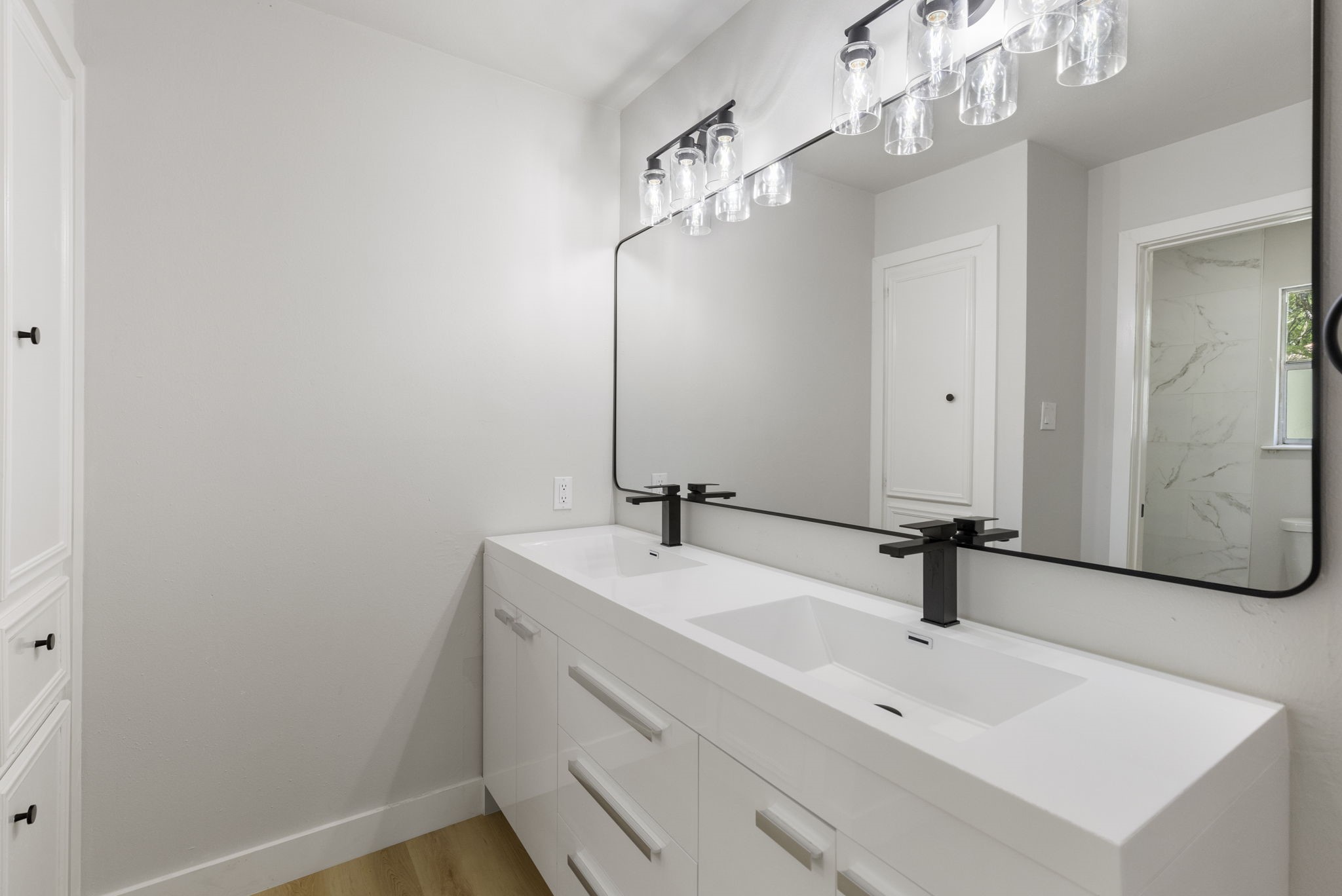 5614 Braxtonshire Court Property Photo 31