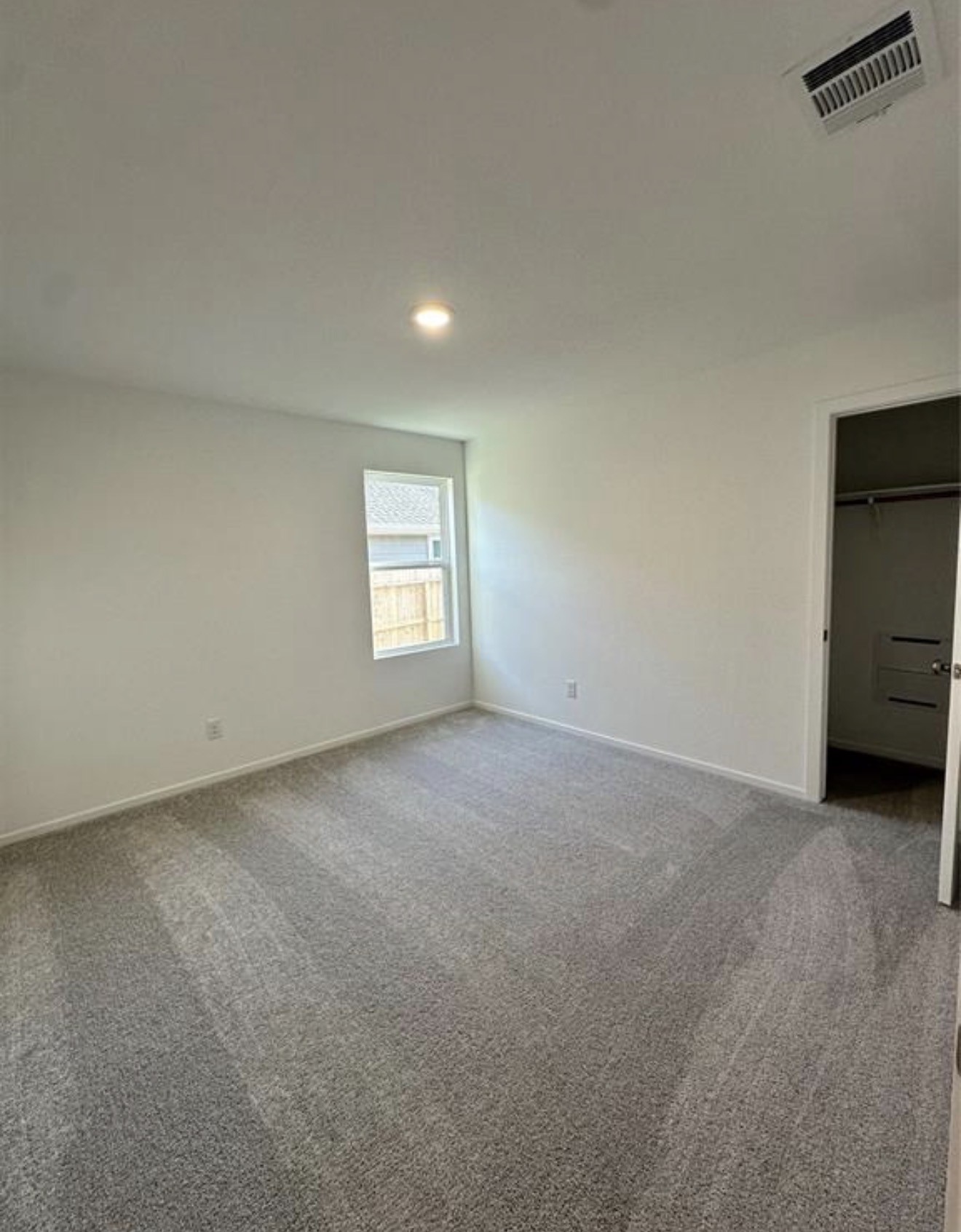 448 Shoreview Drive Property Photo 4