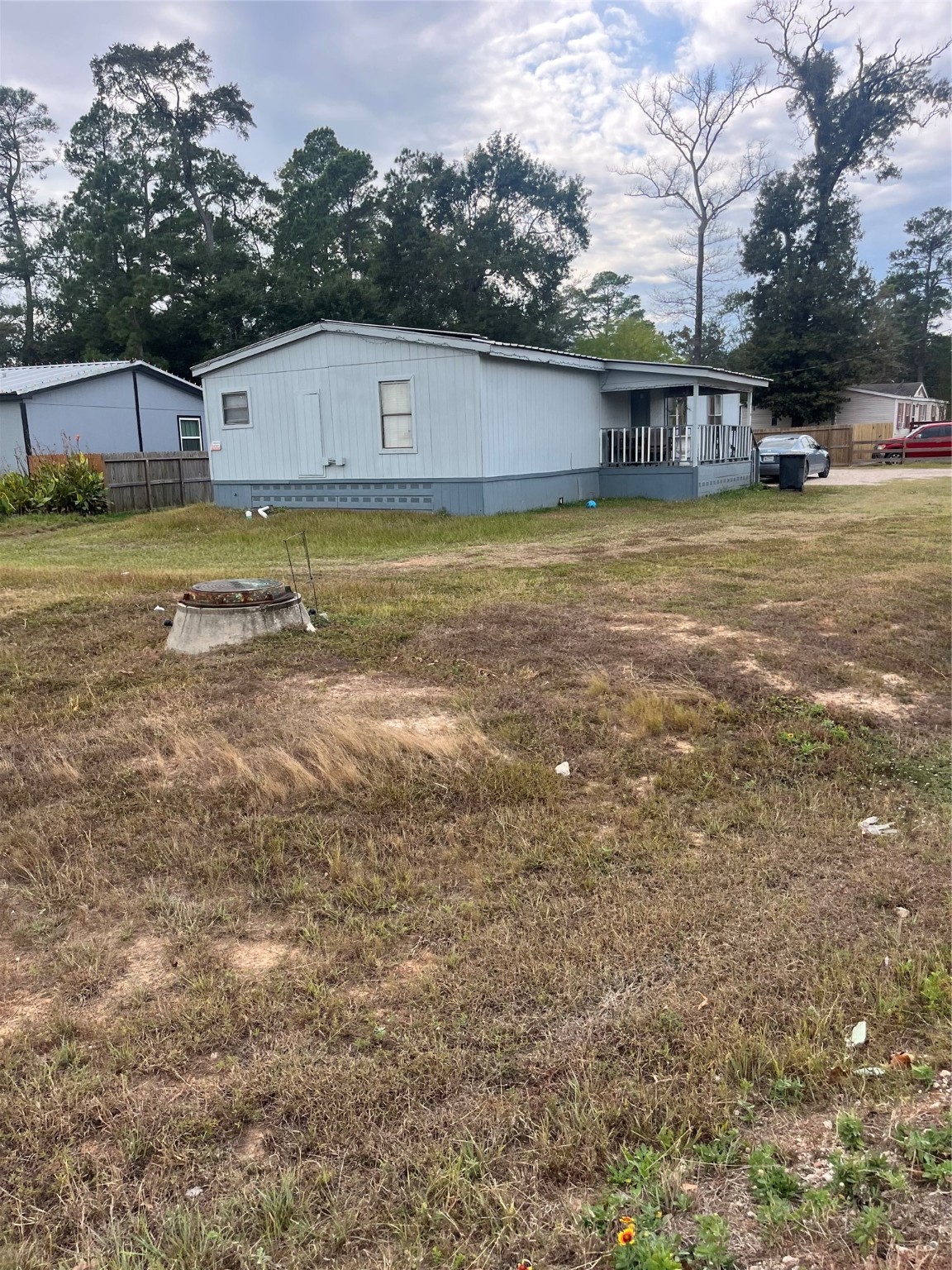 8009 Forest Trace Boulevard Property Photo 10