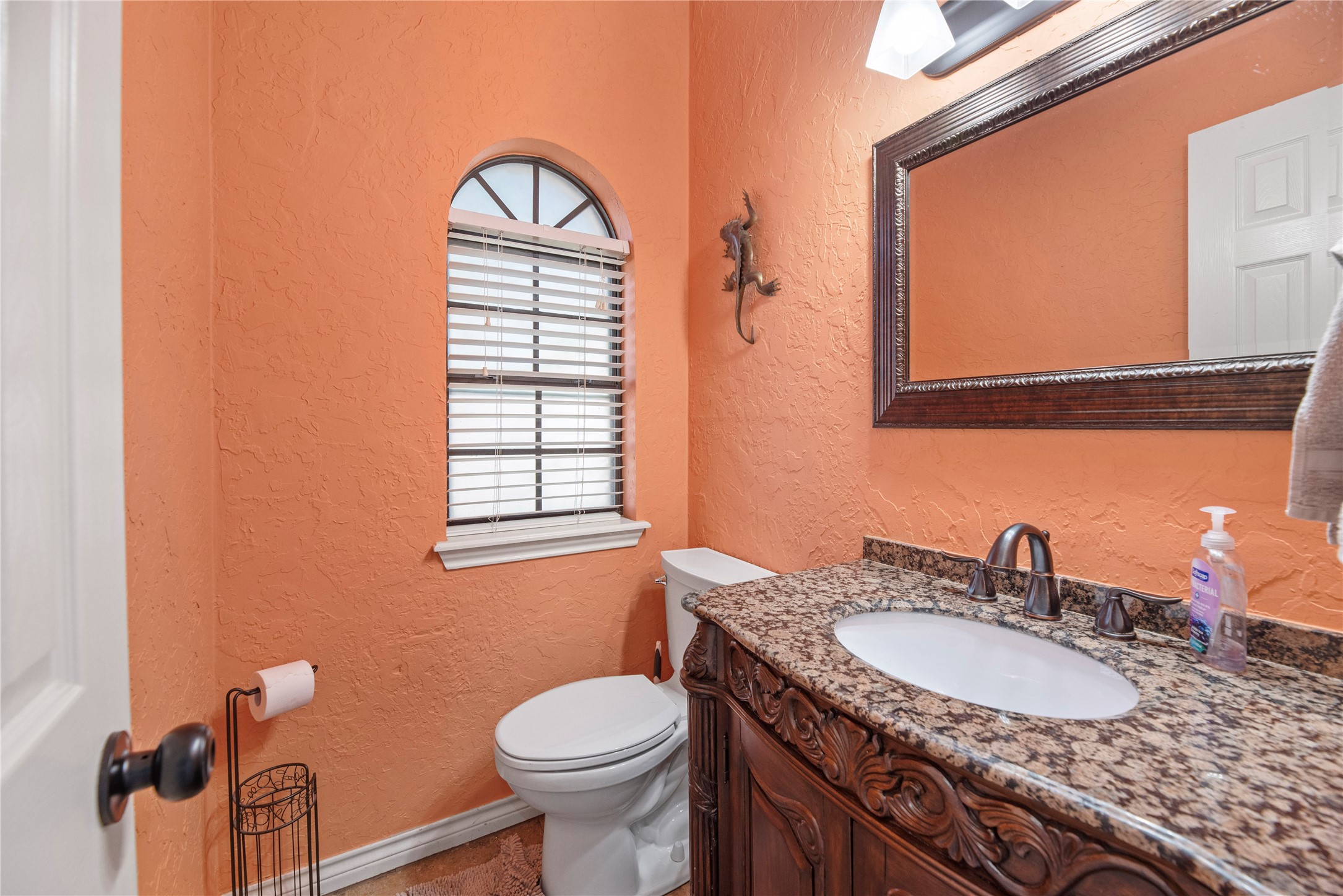 5823 Ashmere Lane Property Photo 17