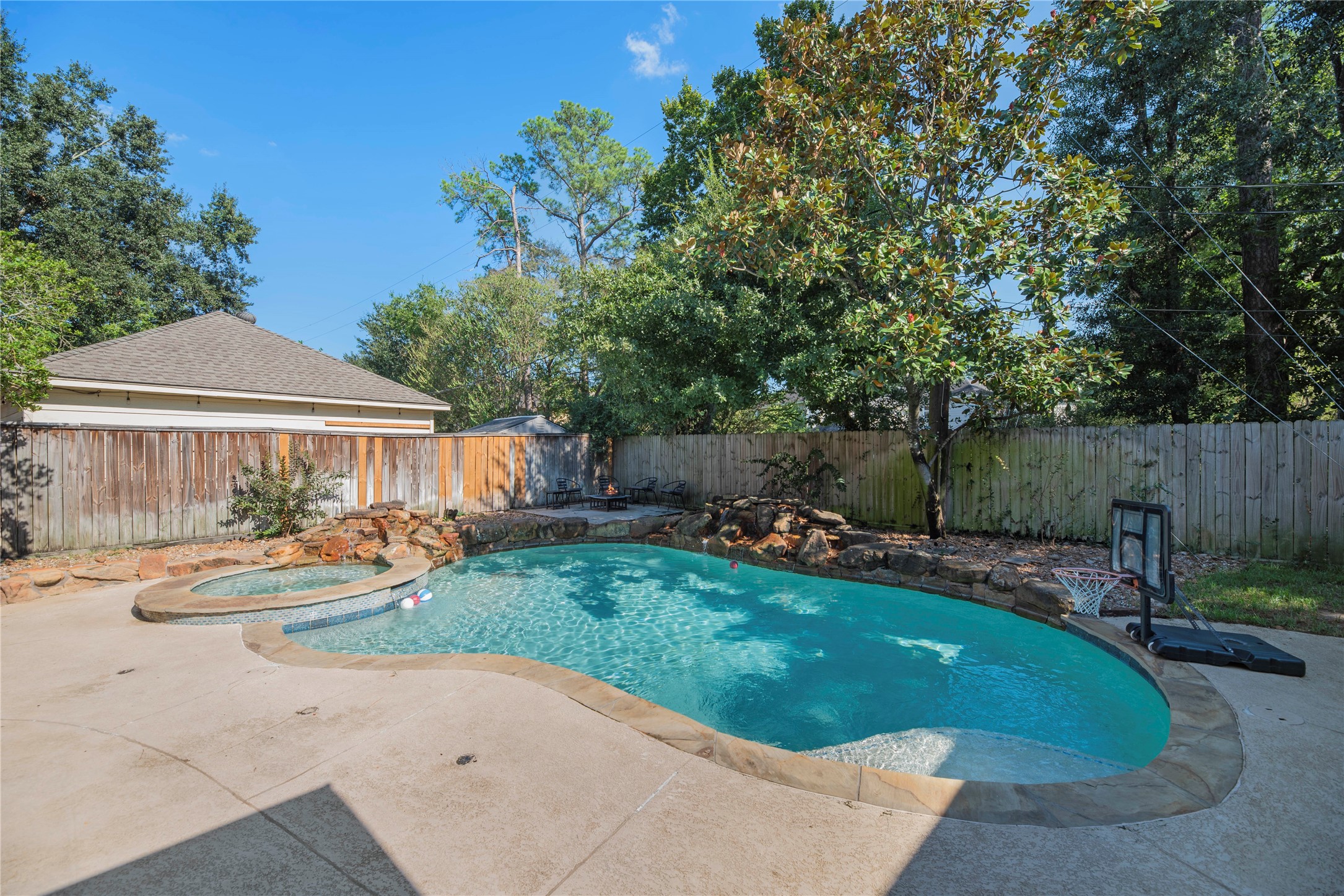 5823 Ashmere Lane Property Photo 32