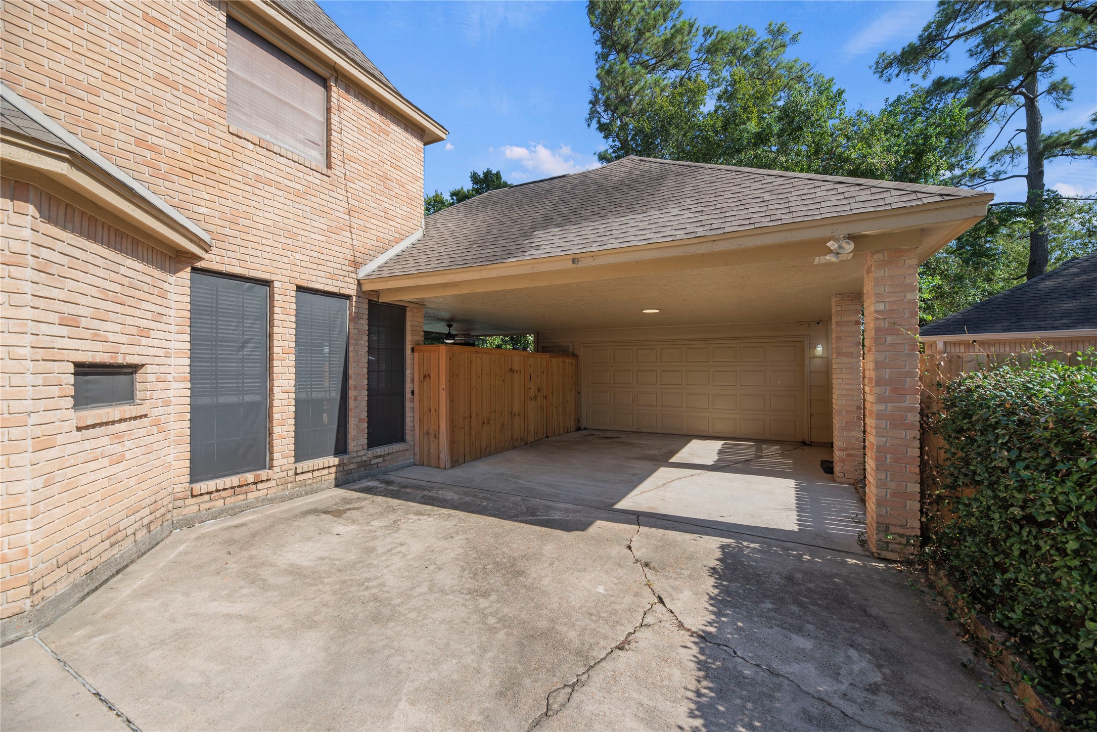 5823 Ashmere Lane Property Photo 39