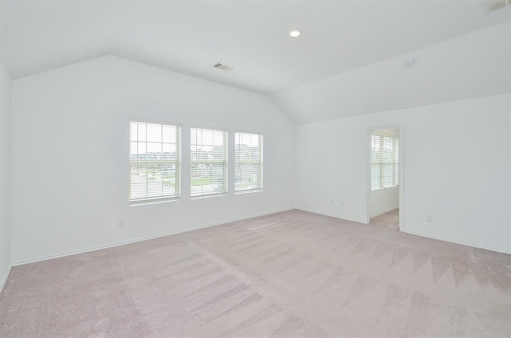5434 Logan Dale Drive Property Photo 12