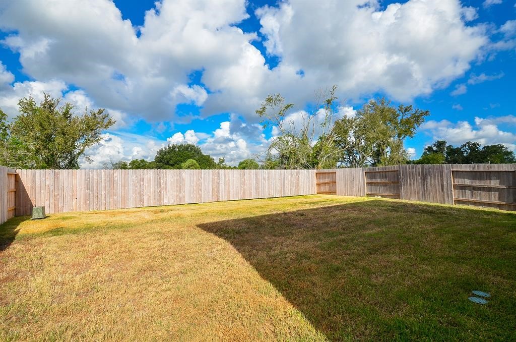 5434 Logan Dale Drive Property Photo 21
