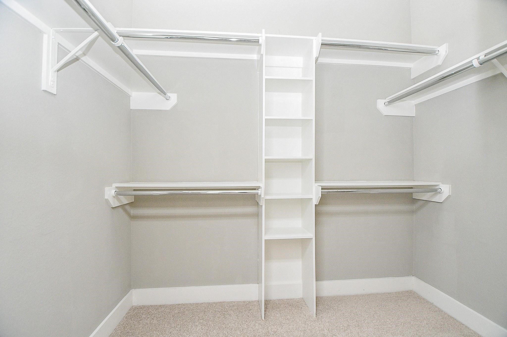 955 W 24th Street D Property Photo 16