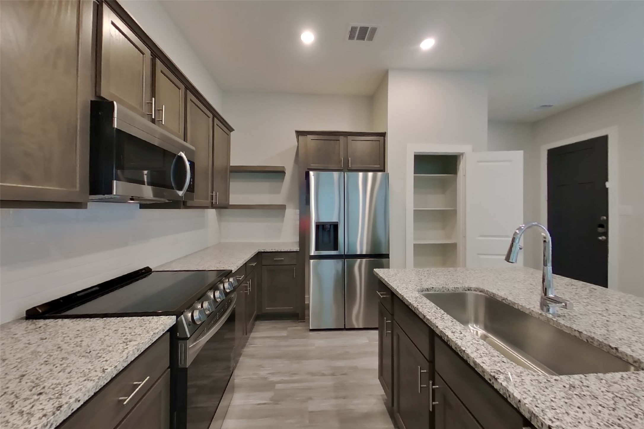 22804 Frassino Place Property Photo 4