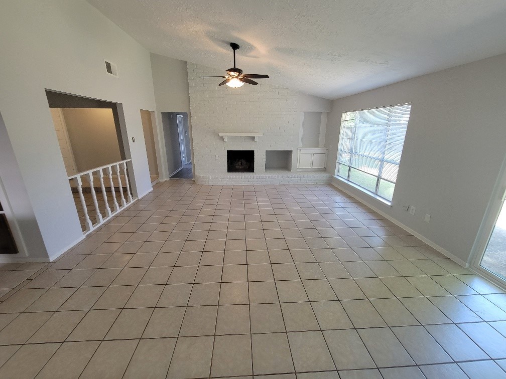 9914 Towne Brook Lane Property Photo 4