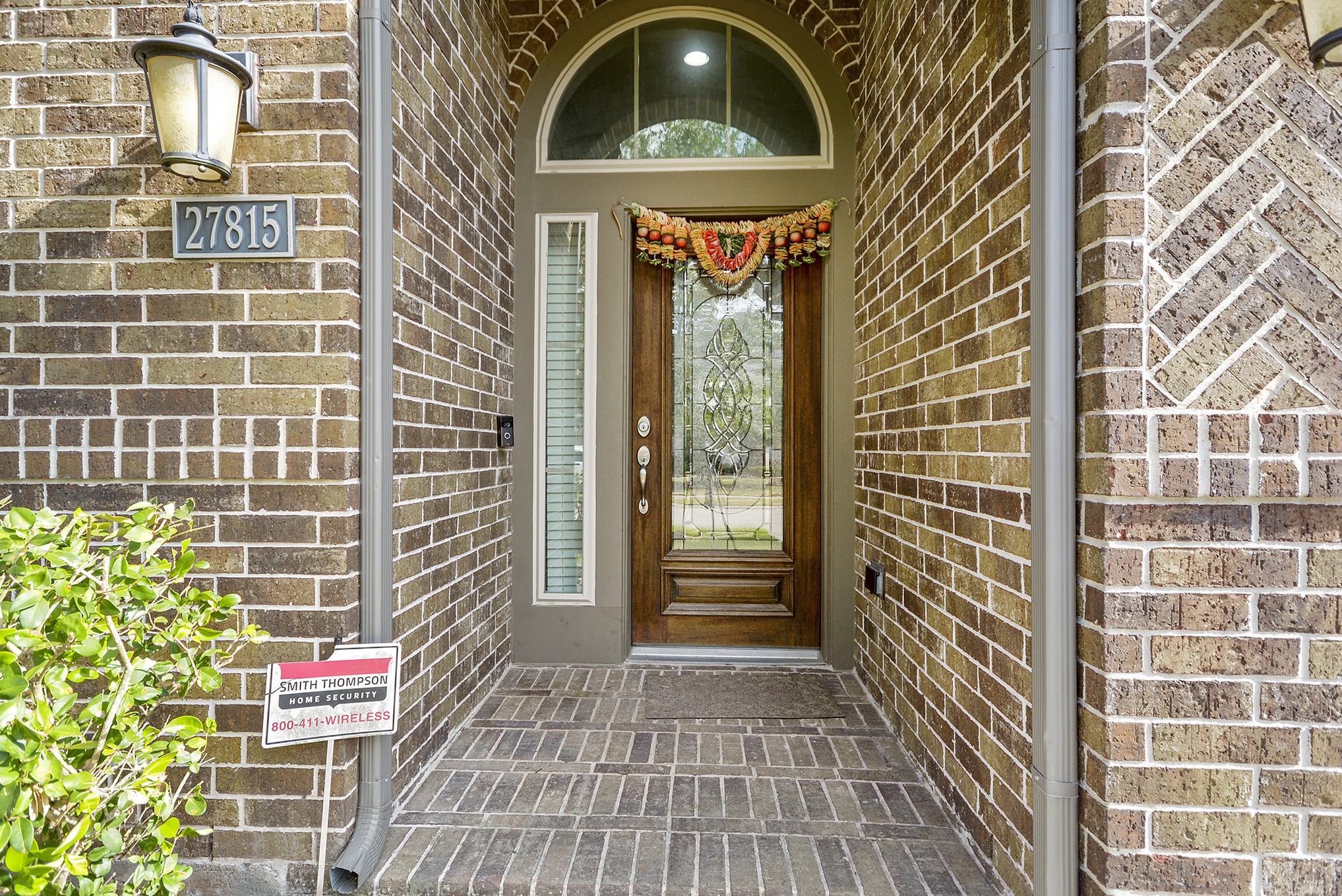 27815 Colonial Point Drive Property Photo 5
