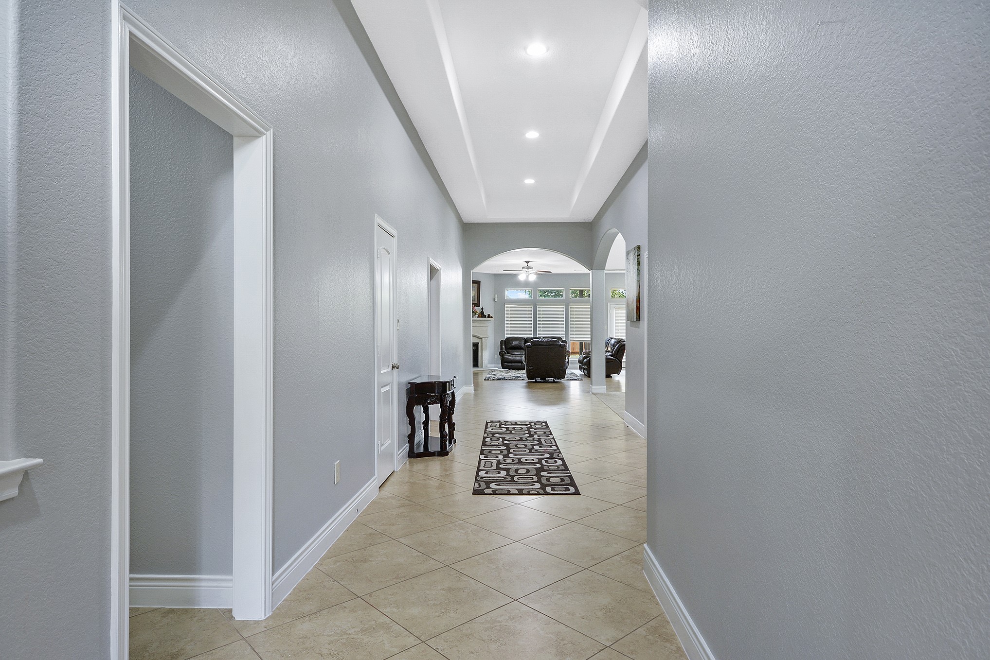 27815 Colonial Point Drive Property Photo 6