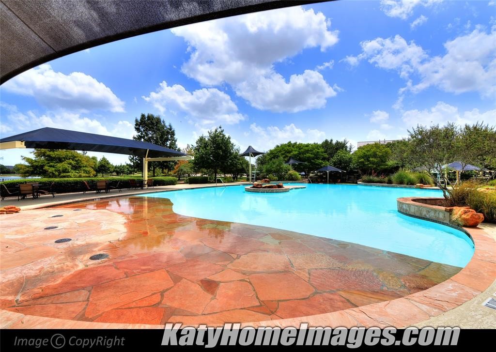 27815 Colonial Point Drive Property Photo 46