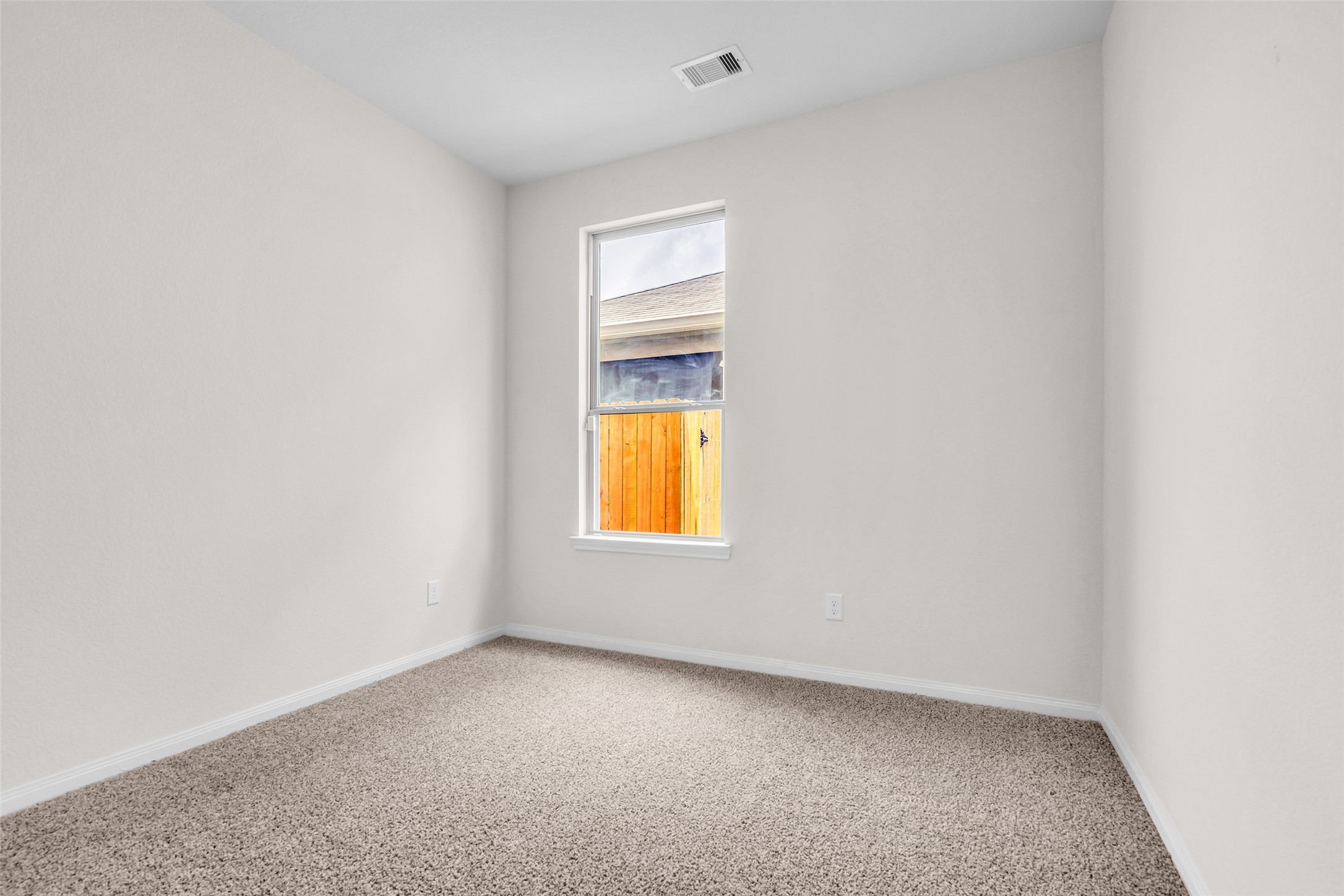 14211 Grand Hills Drive Property Photo 8