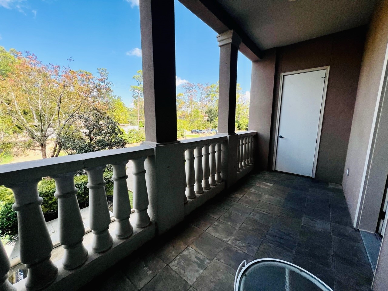 58 Briar Hollow Lane 204 Property Photo 20