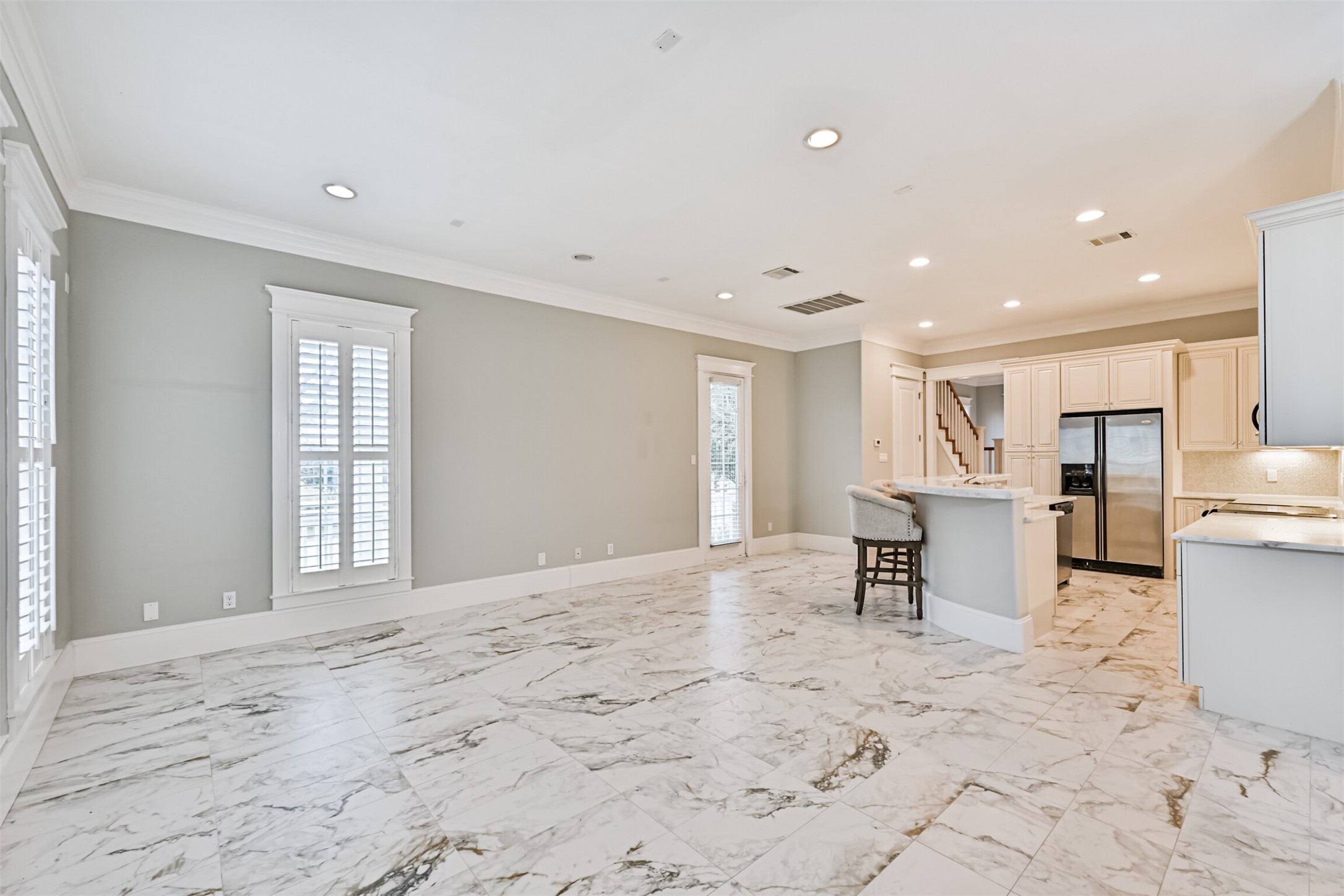 2 Evia Main Property Photo 8