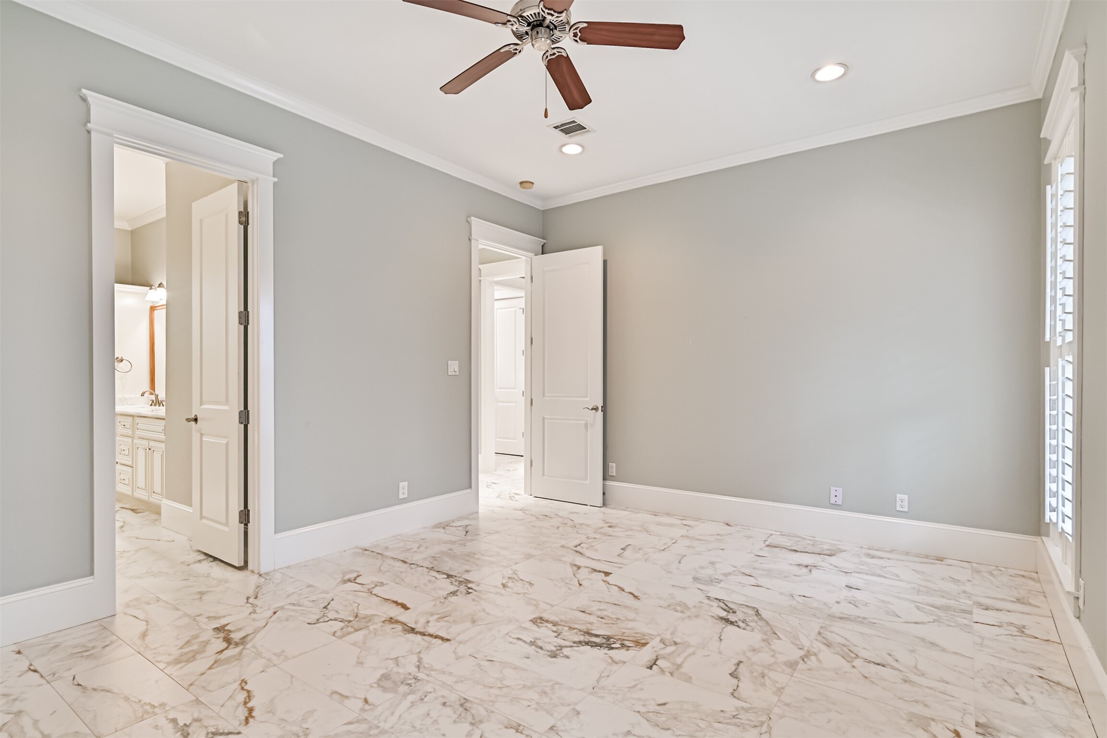 2 Evia Main Property Photo 20