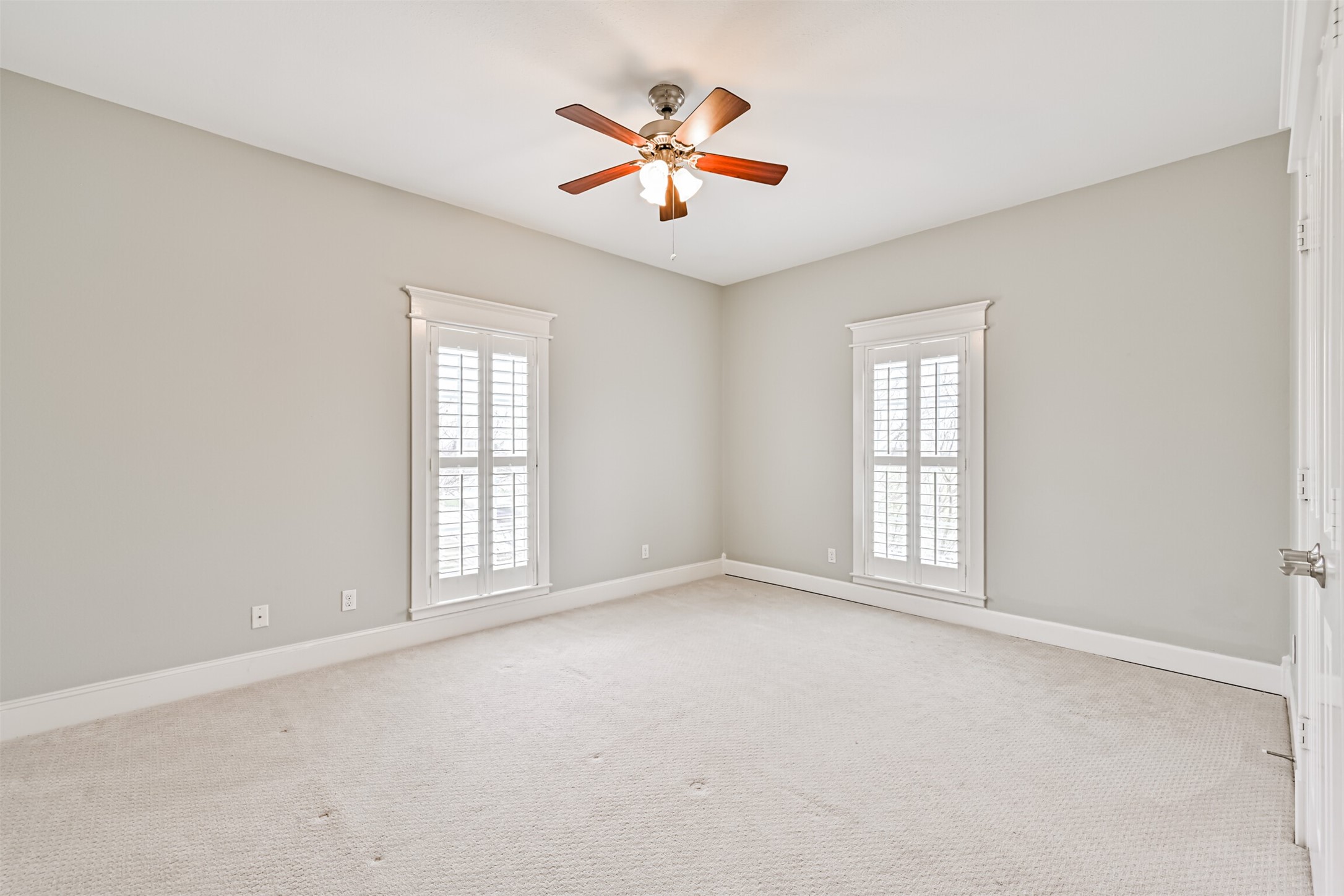 2 Evia Main Property Photo 30