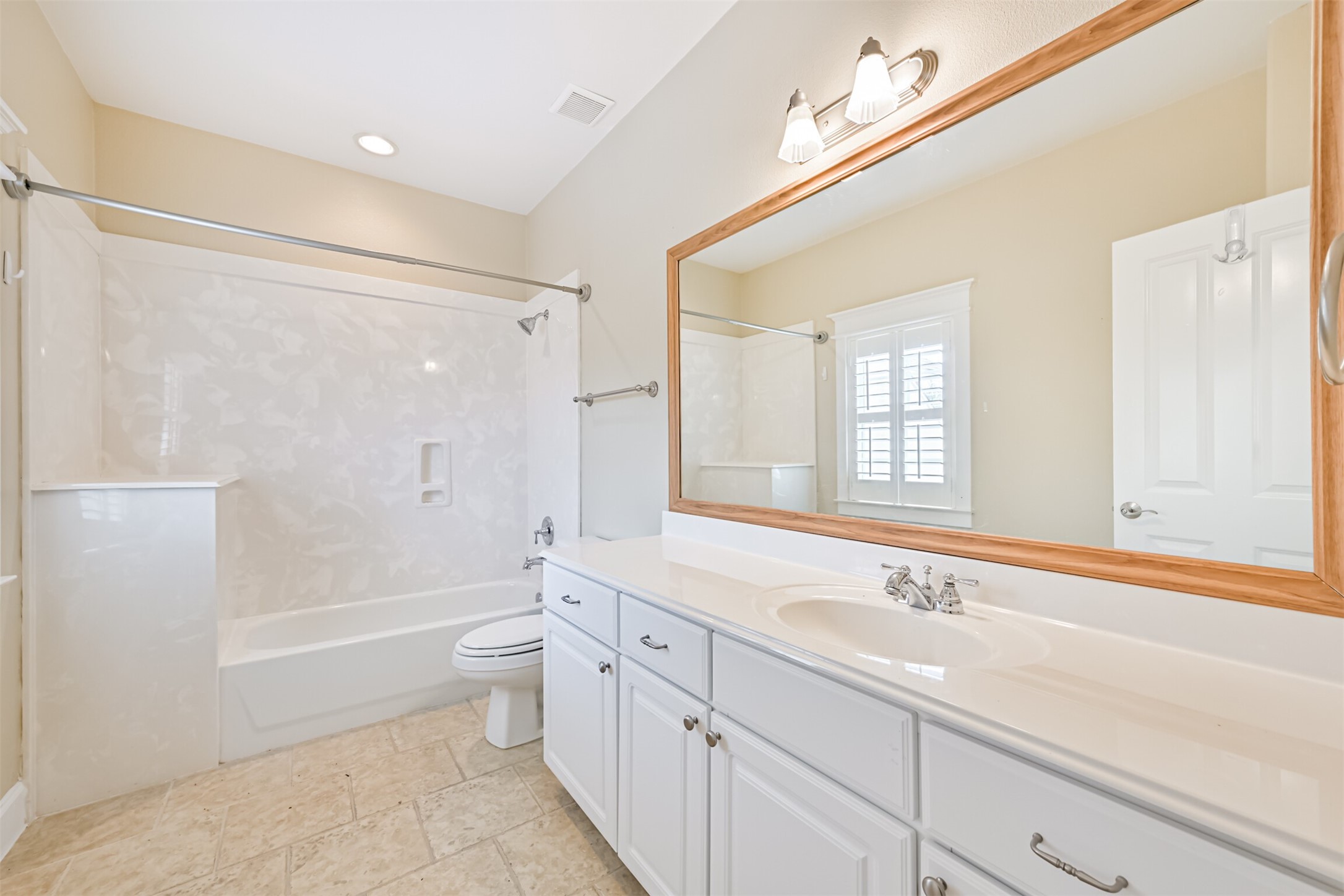 2 Evia Main Property Photo 32