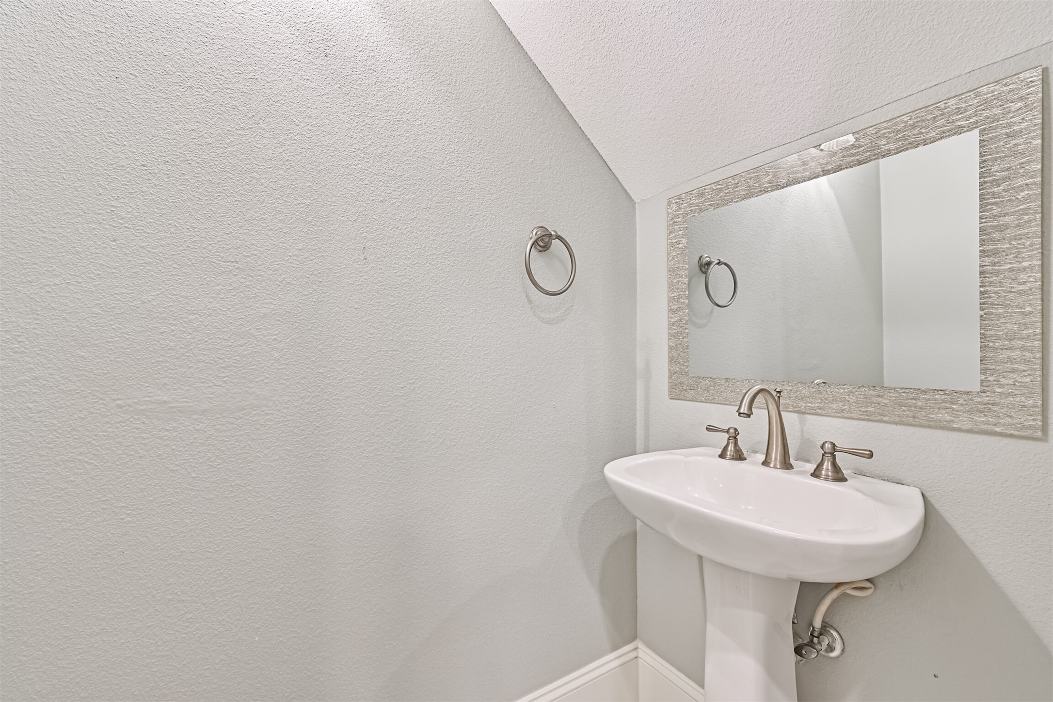 2 Evia Main Property Photo 35