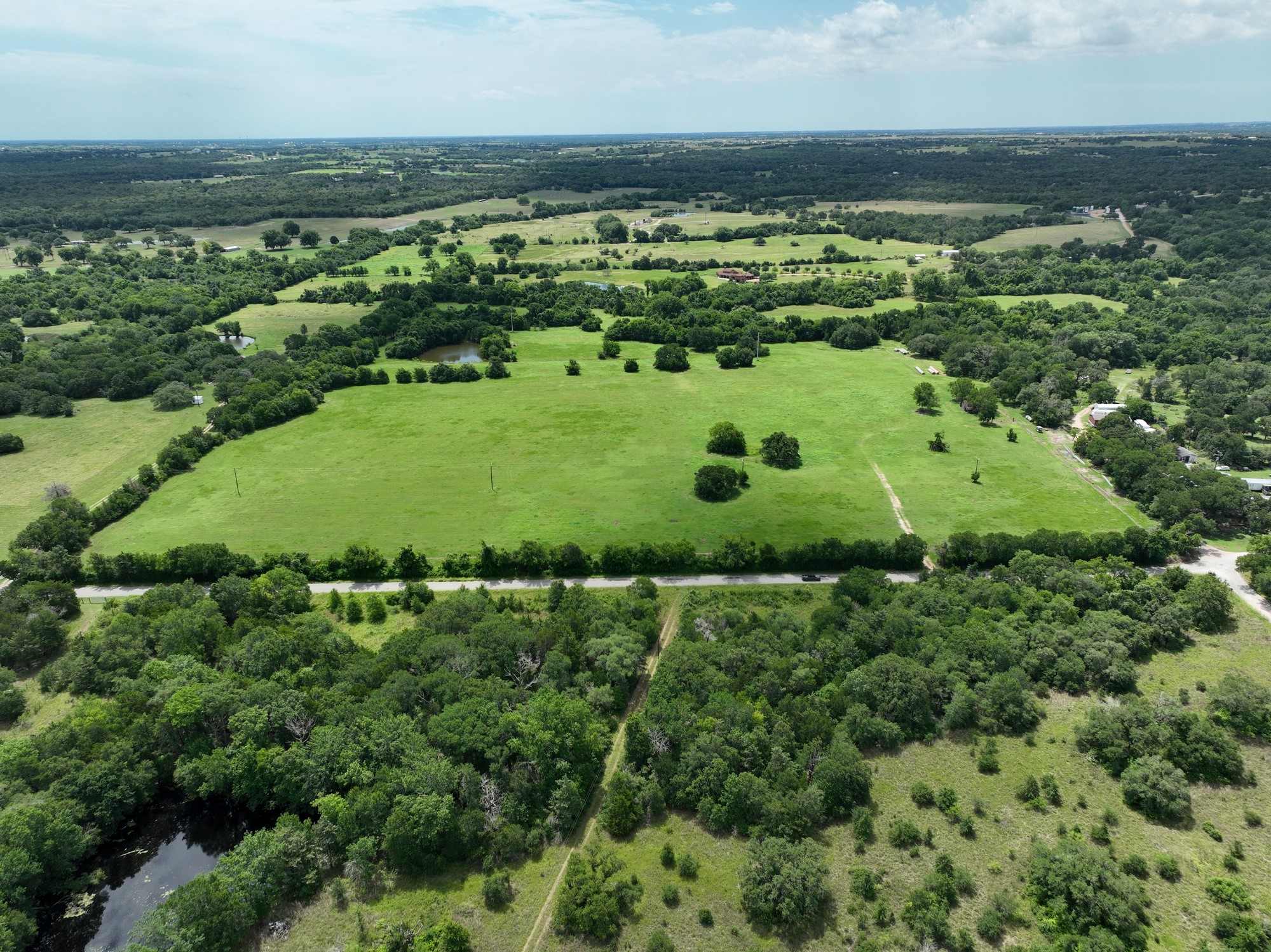 000 Clay Creek Road Property Photo 5