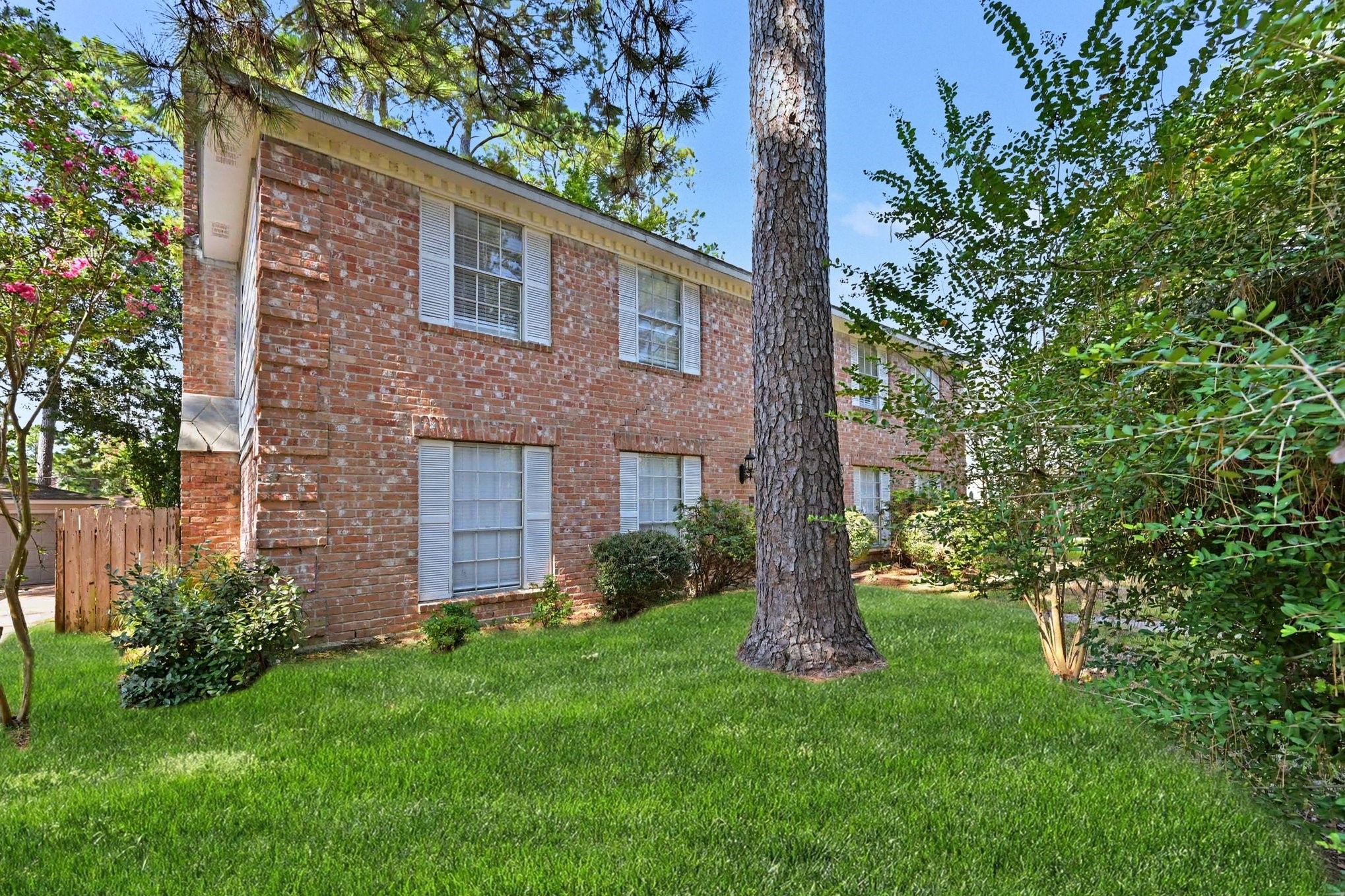 11719 Moorcreek Drive Property Photo 4