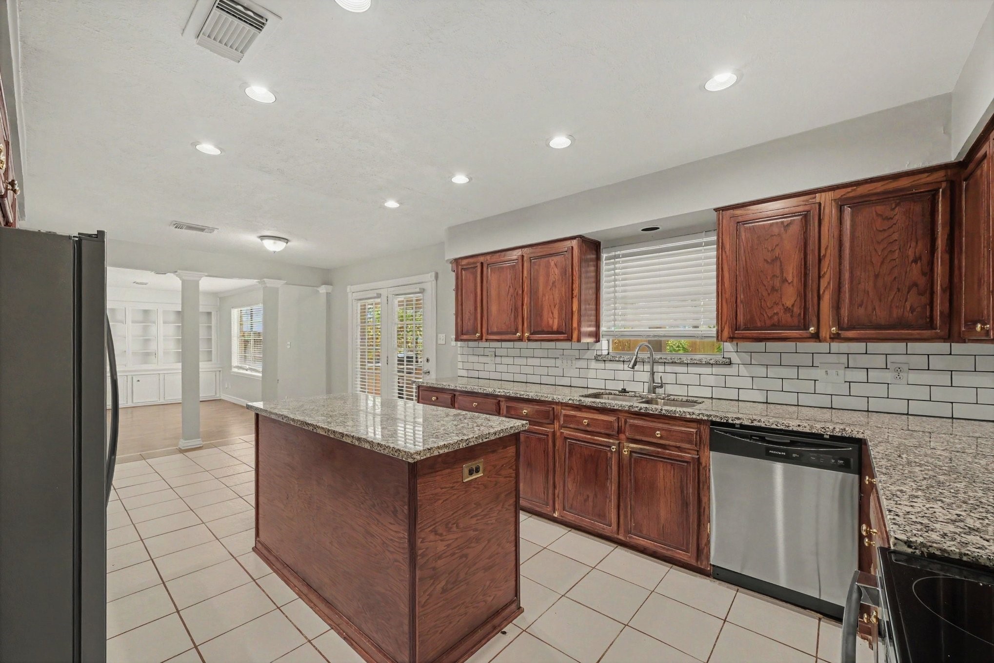 11719 Moorcreek Drive Property Photo 16