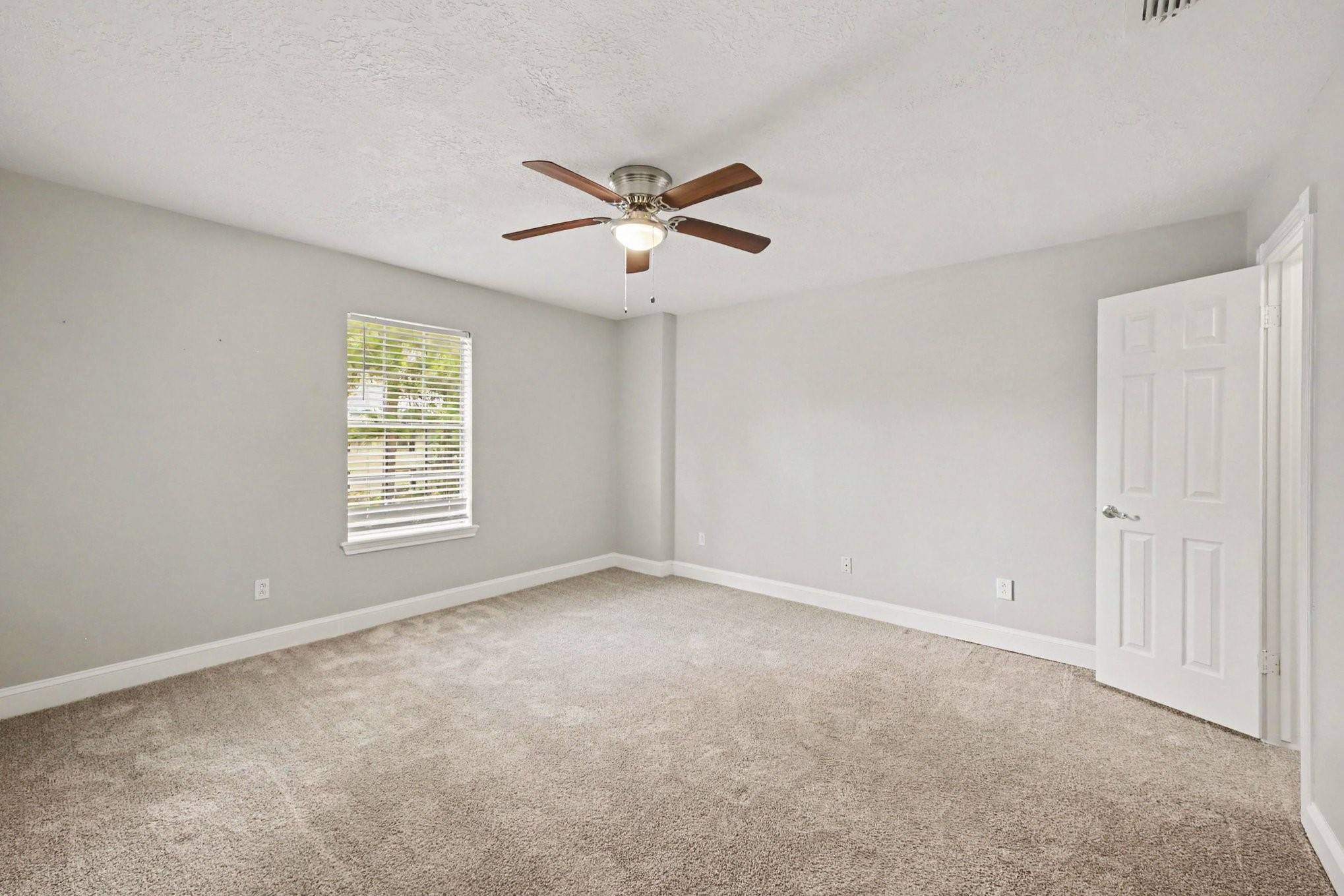 11719 Moorcreek Drive Property Photo 25