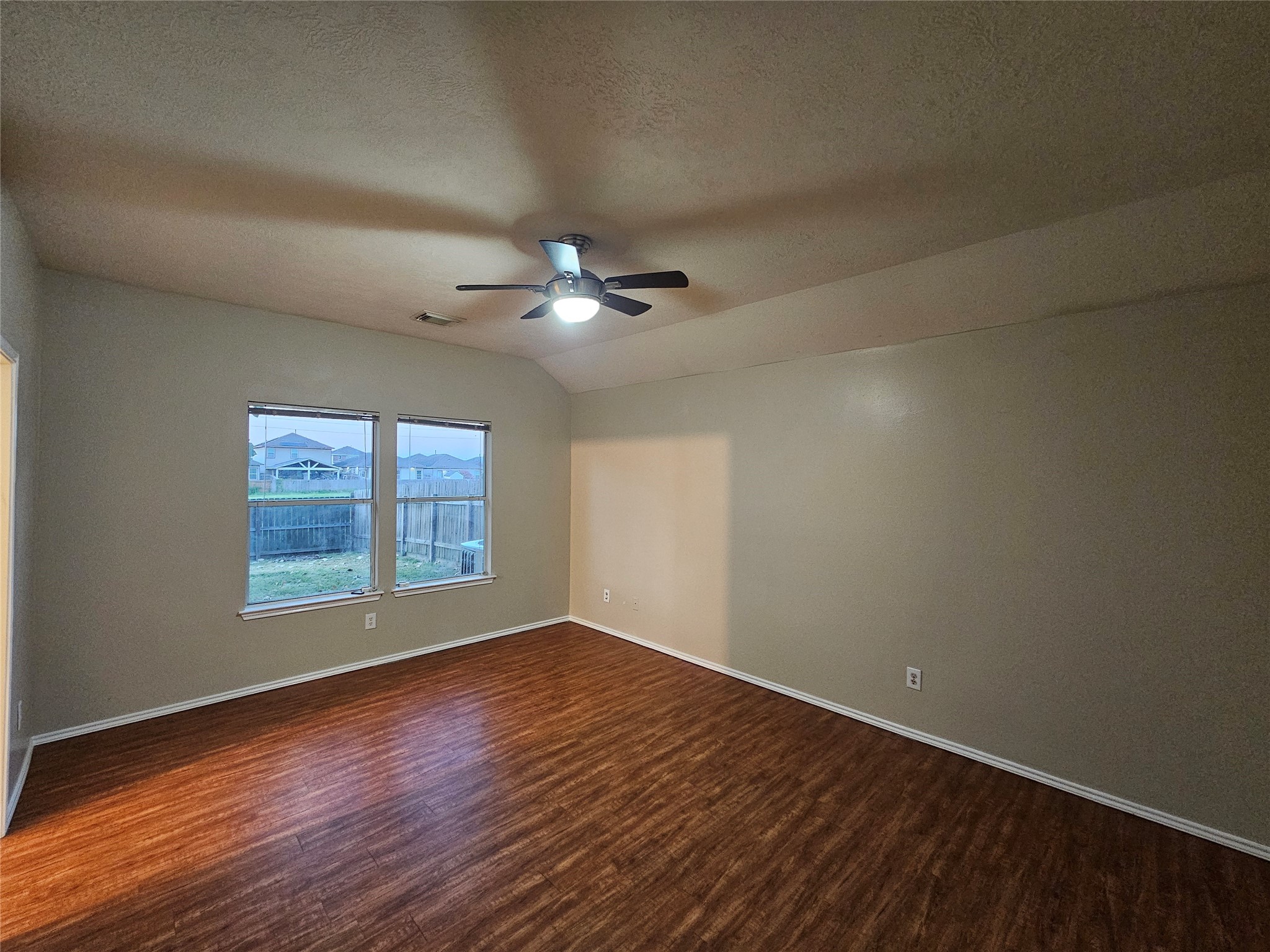 13111 Cherryglade Court Property Photo 28