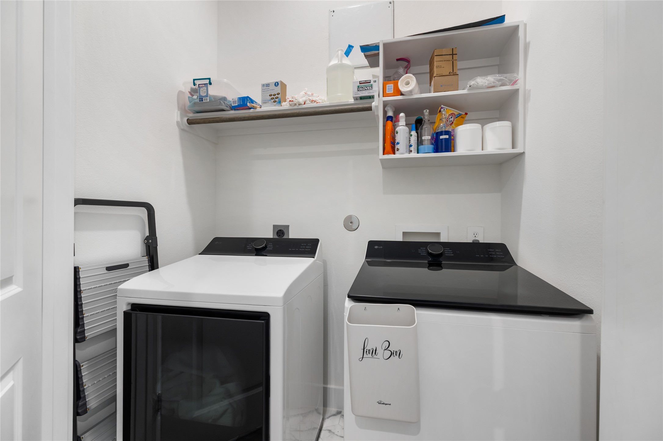 1602 Mary Street Property Photo 32