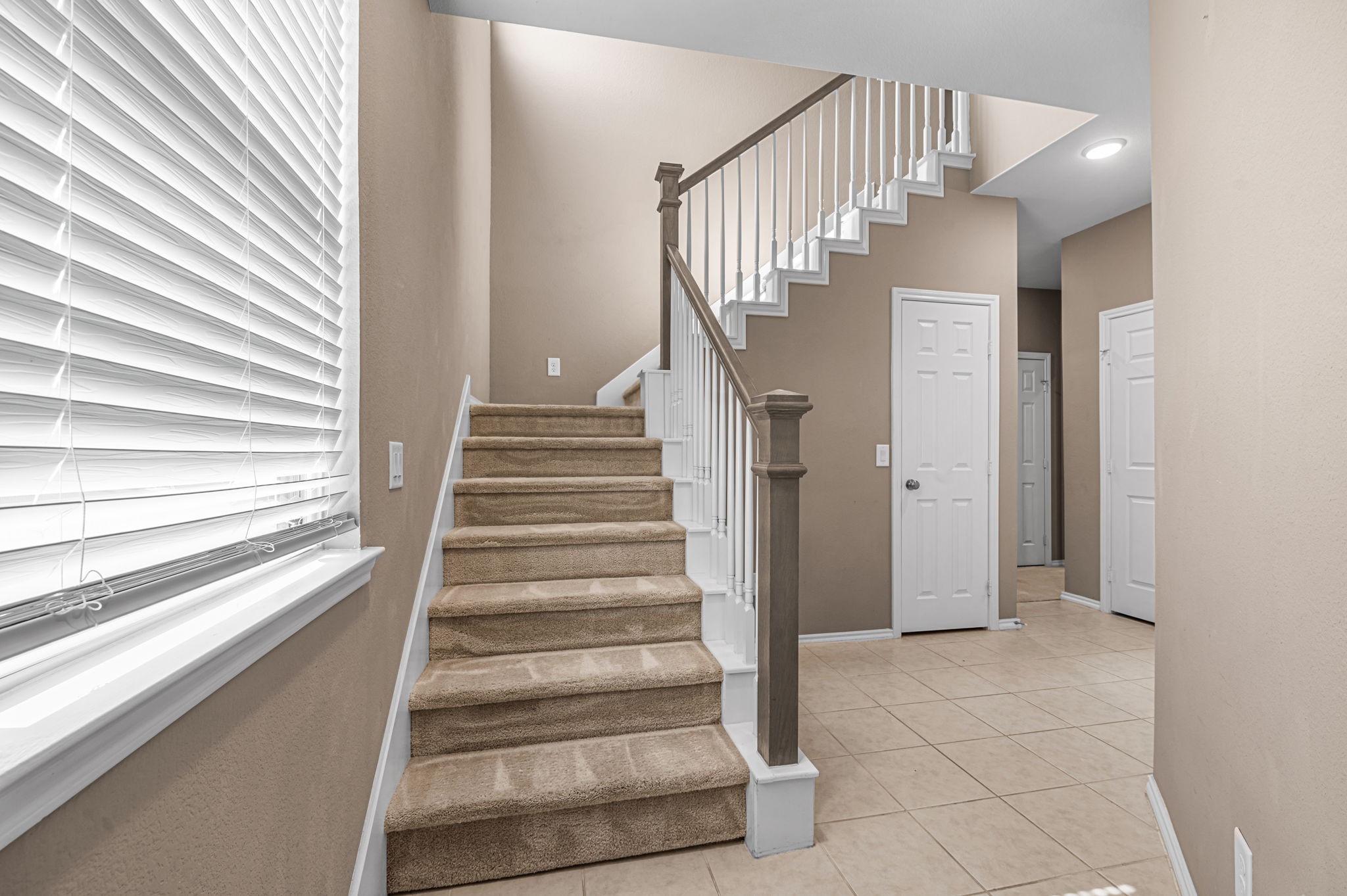9312 Bauer Vista Drive Property Photo 2