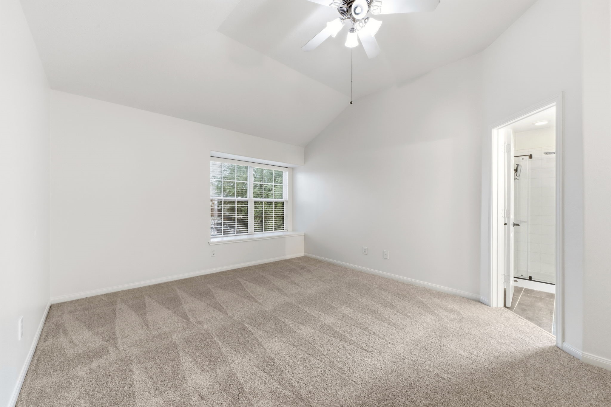2609 Los Alamos Circle Property Photo 11