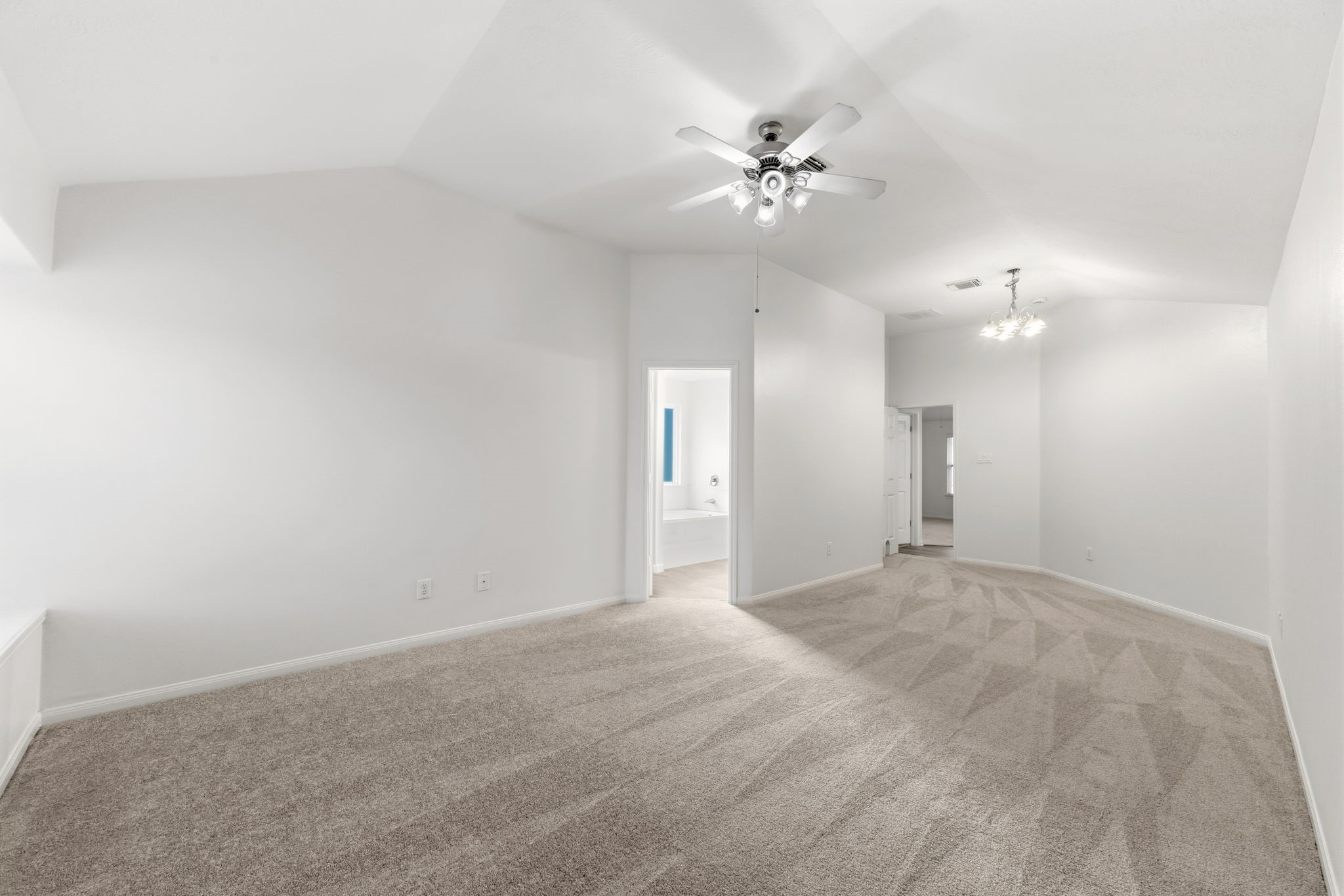 2609 Los Alamos Circle Property Photo 12