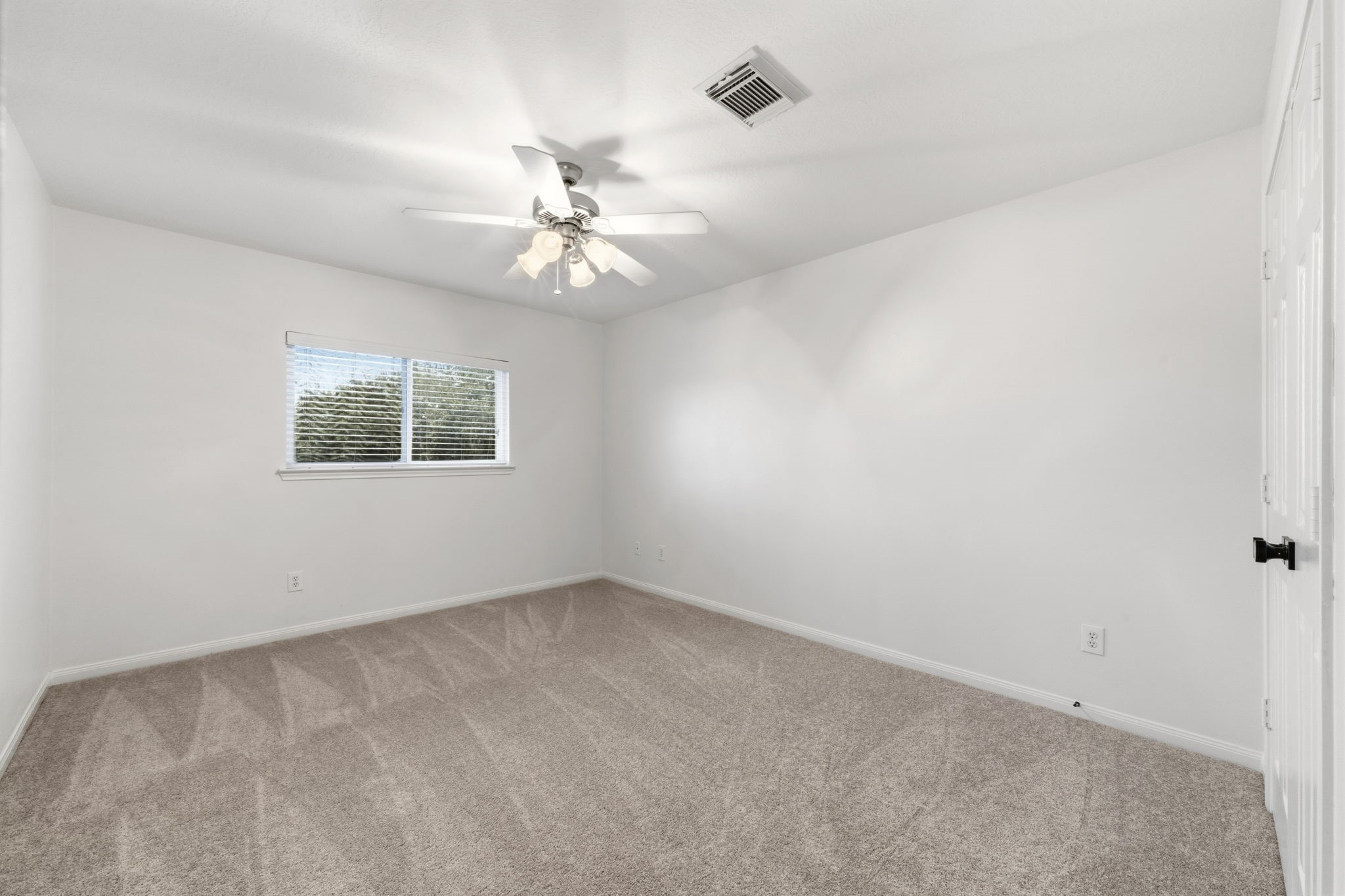 2609 Los Alamos Circle Property Photo 22