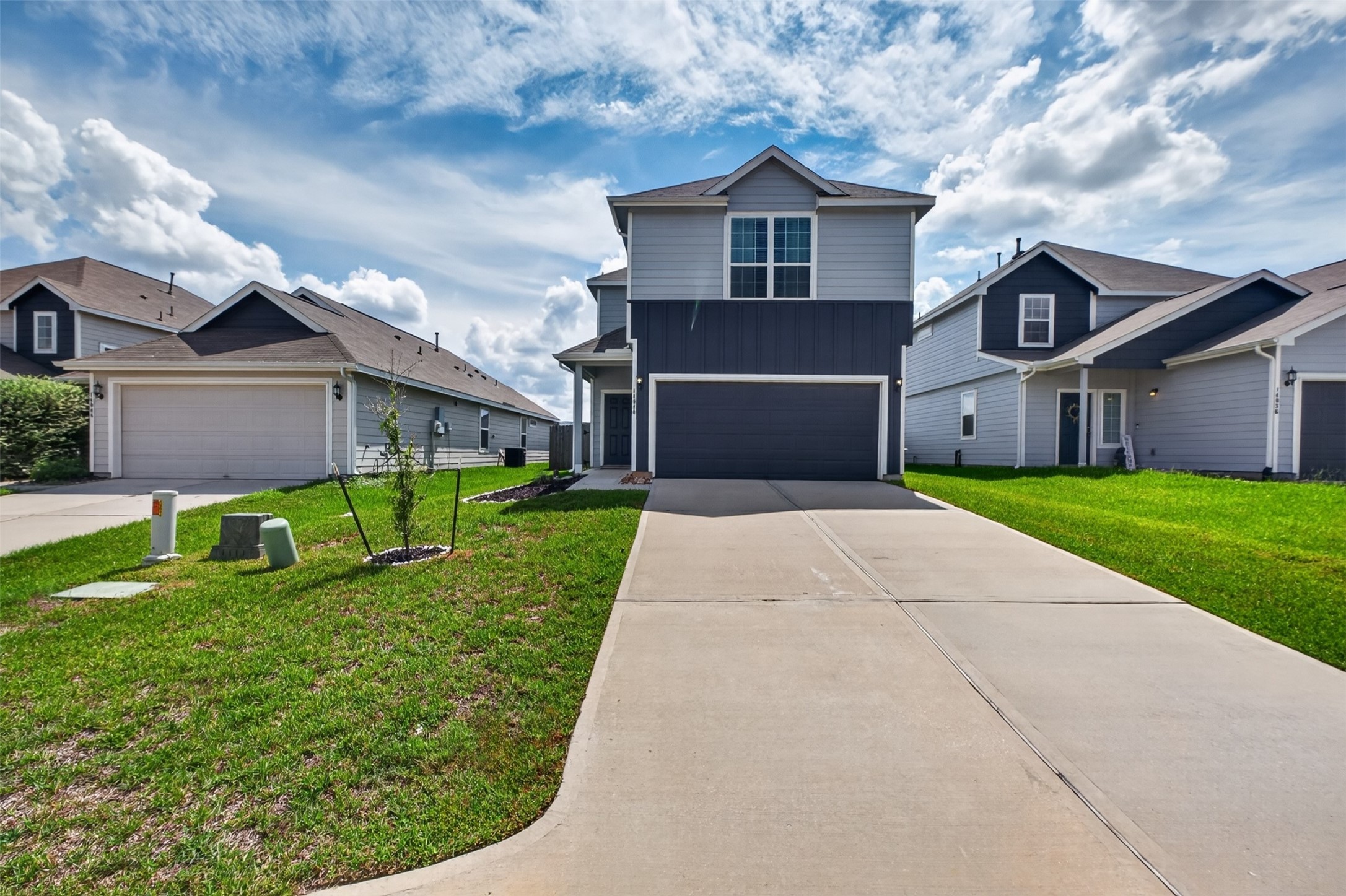 14040 Lamprey Drive Property Photo 2