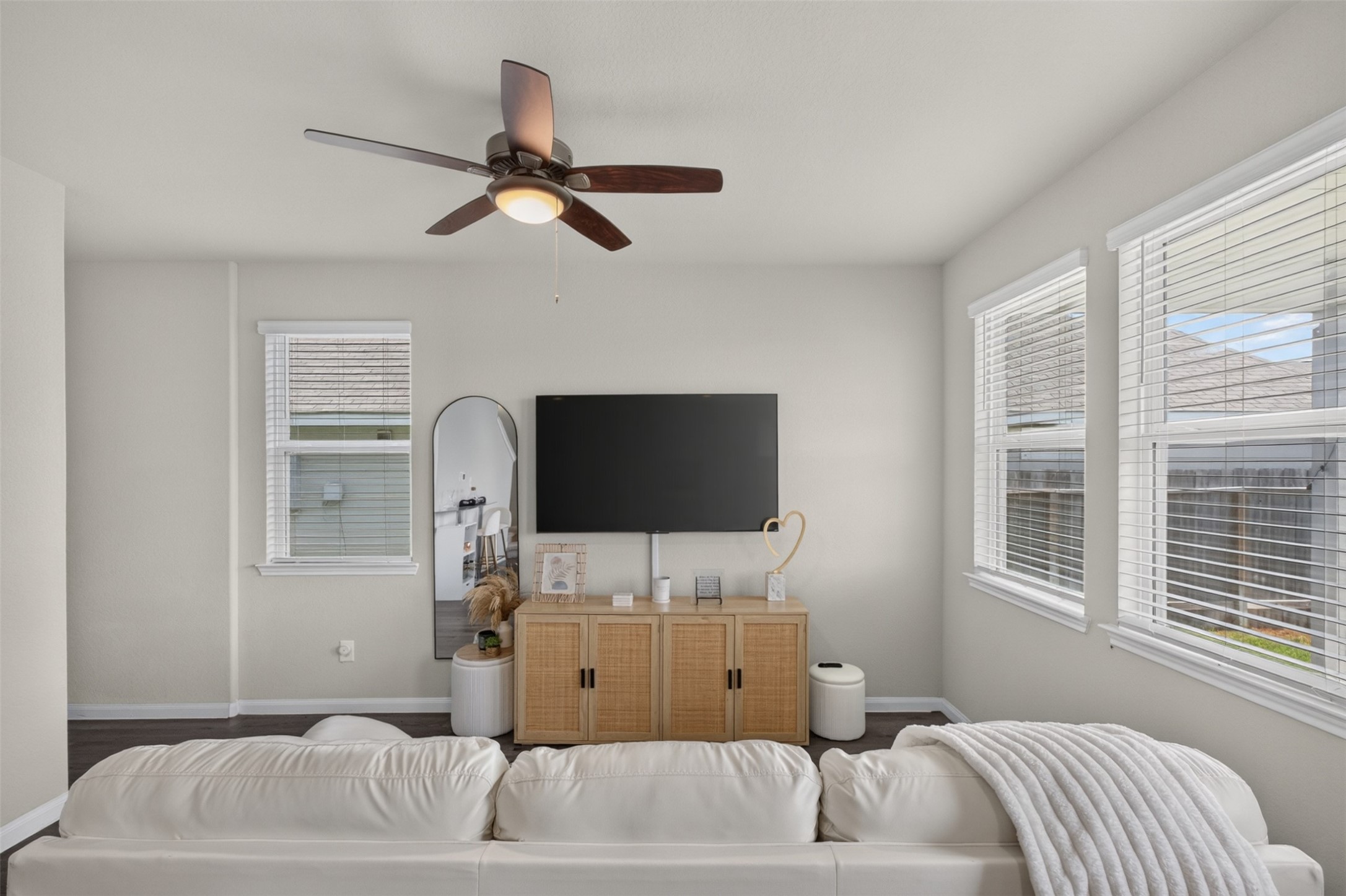 14040 Lamprey Drive Property Photo 7
