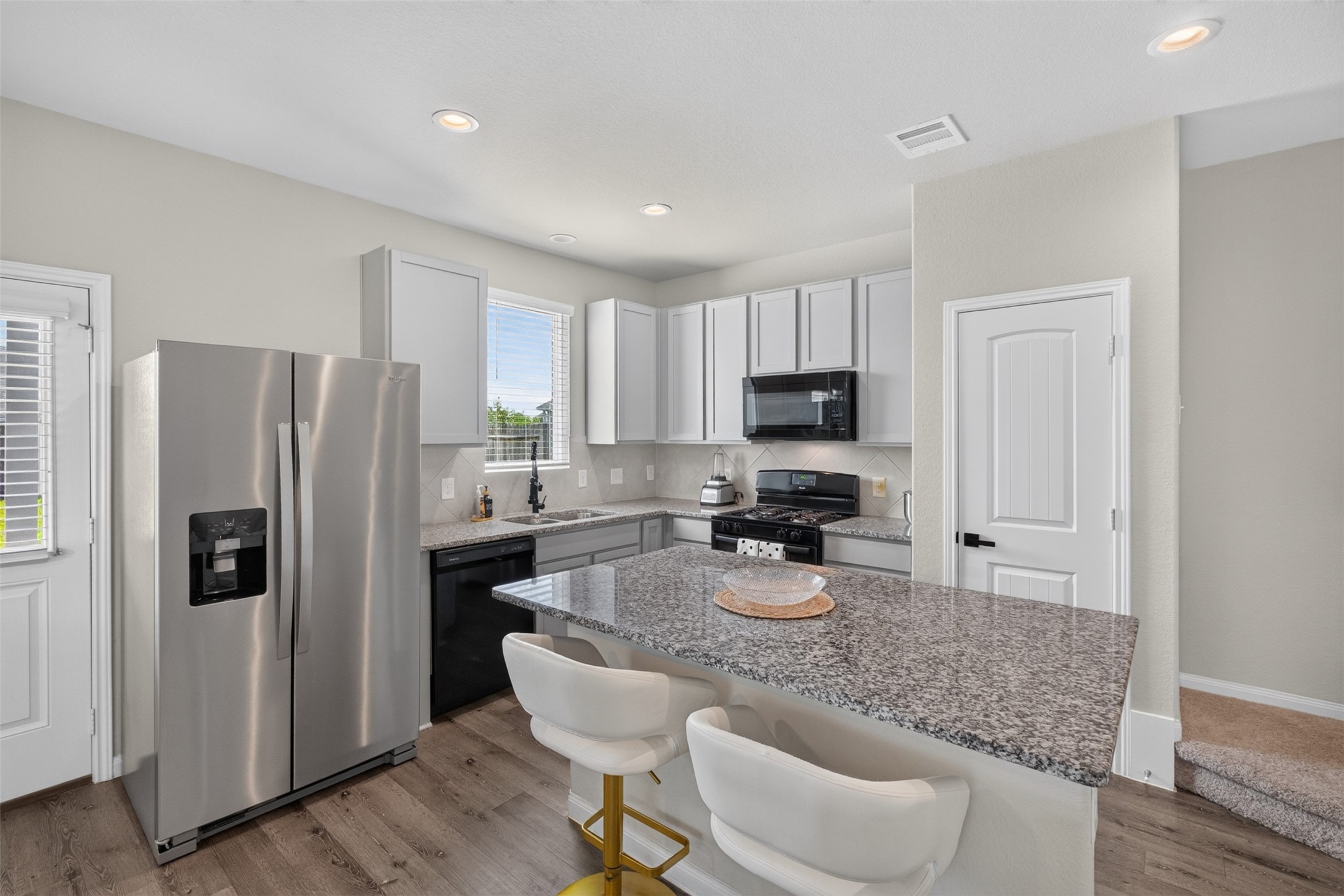 14040 Lamprey Drive Property Photo 9
